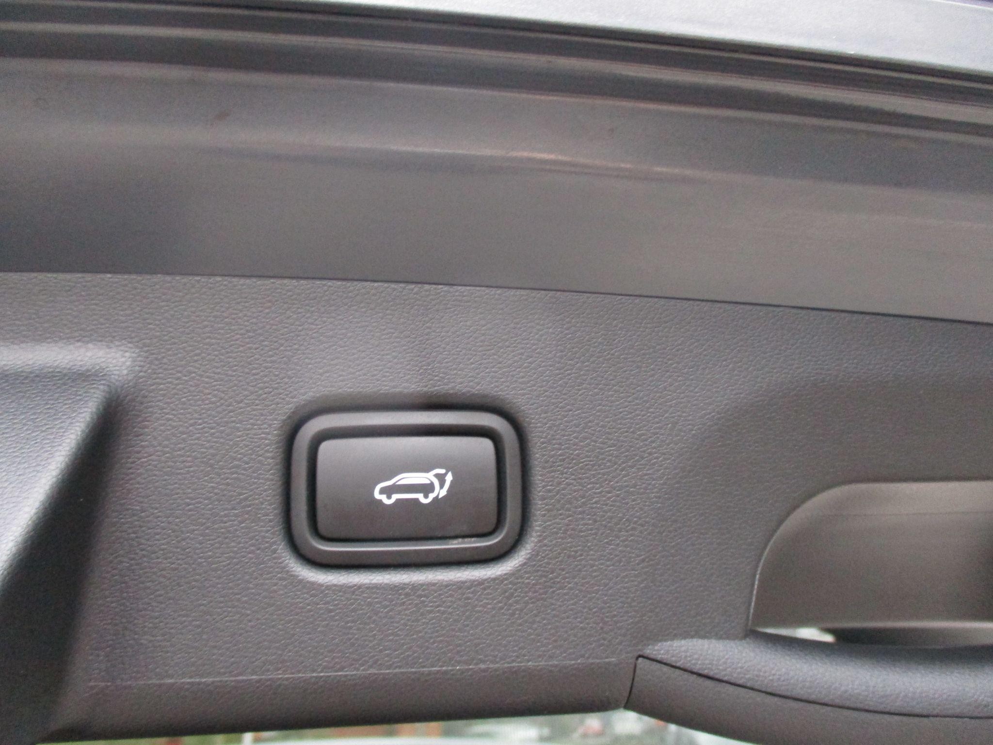 Hyundai TUCSON Image 14