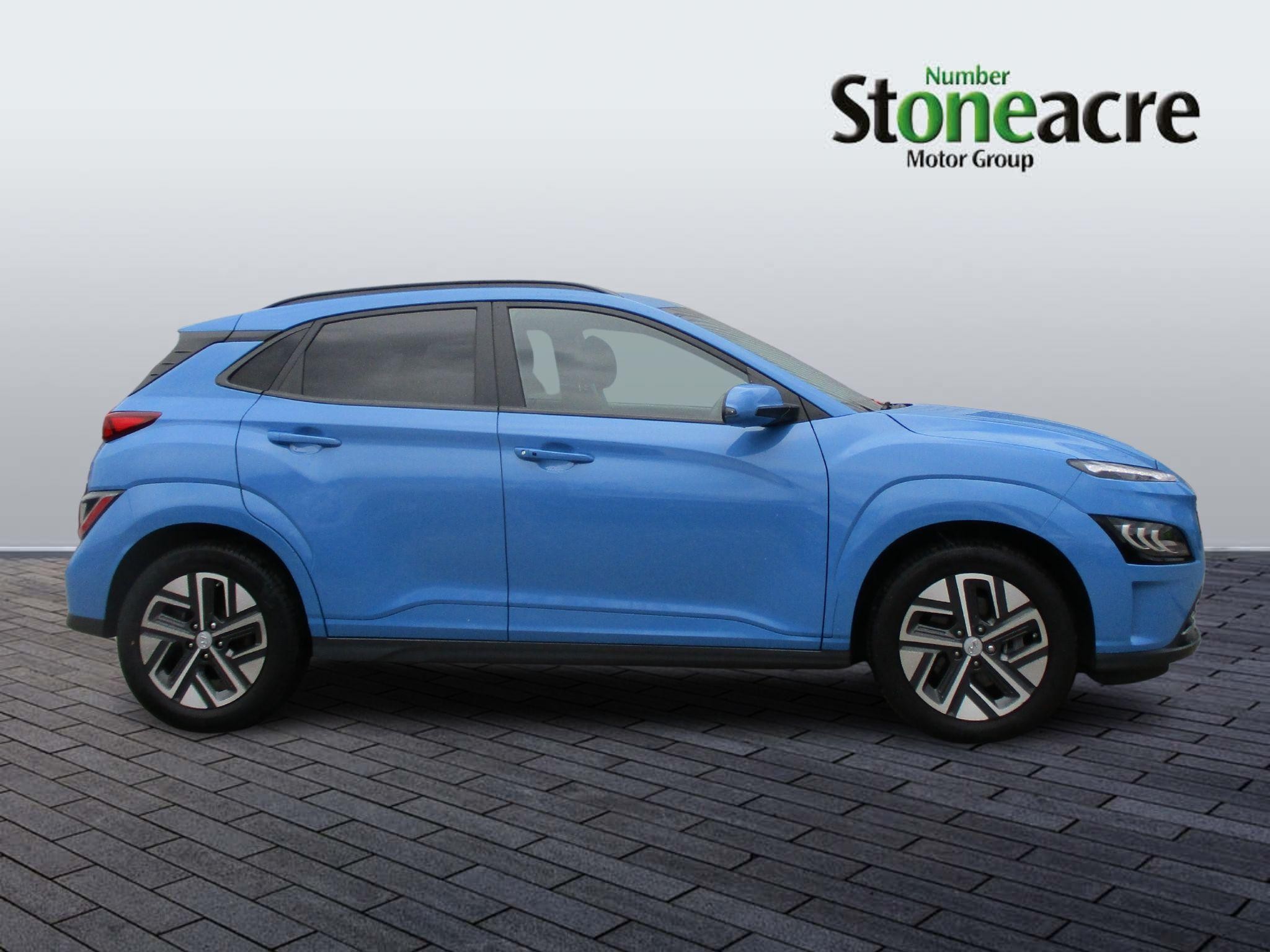 Hyundai KONA Image 8