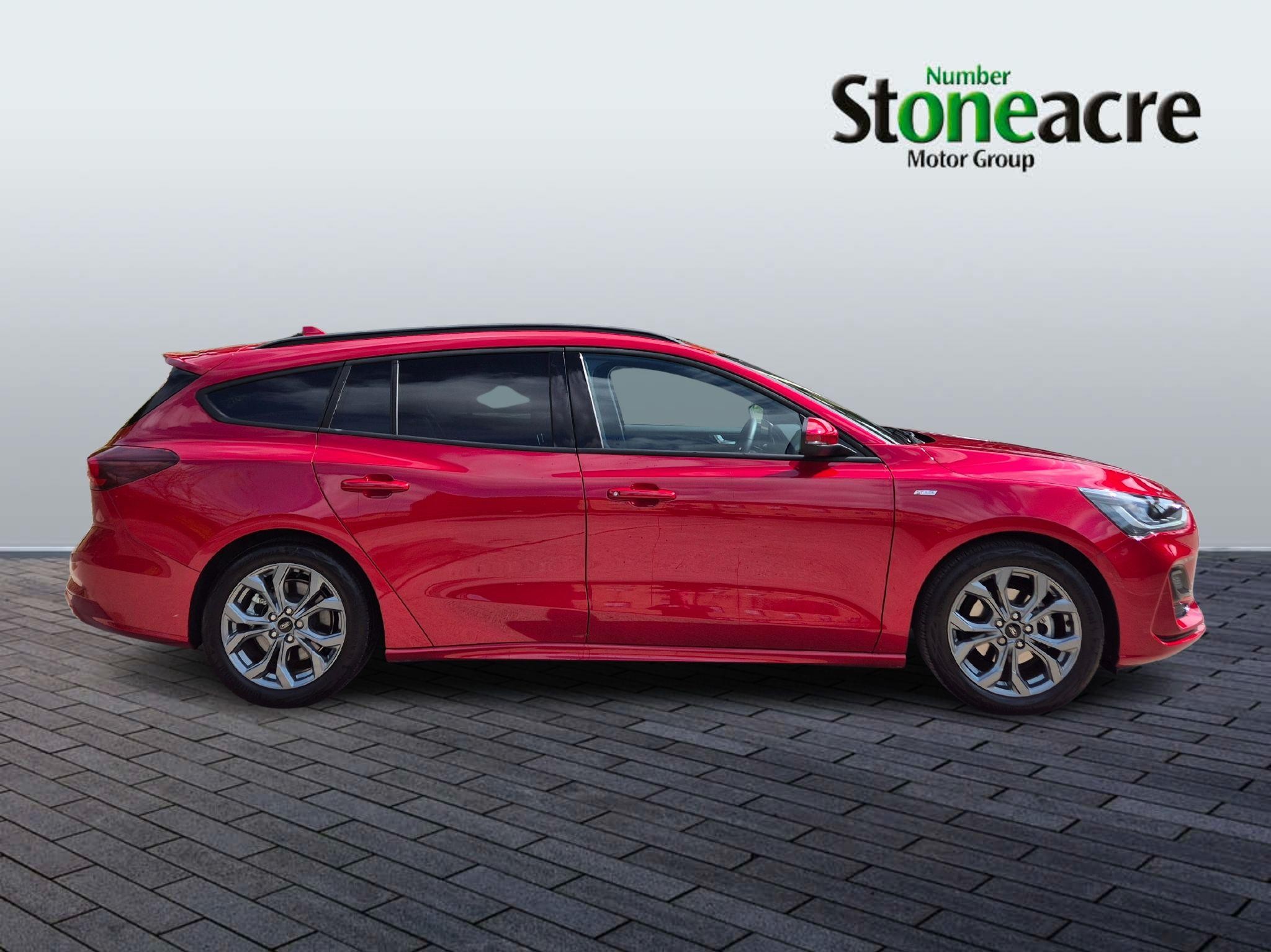 Ford Focus Estate Image 2