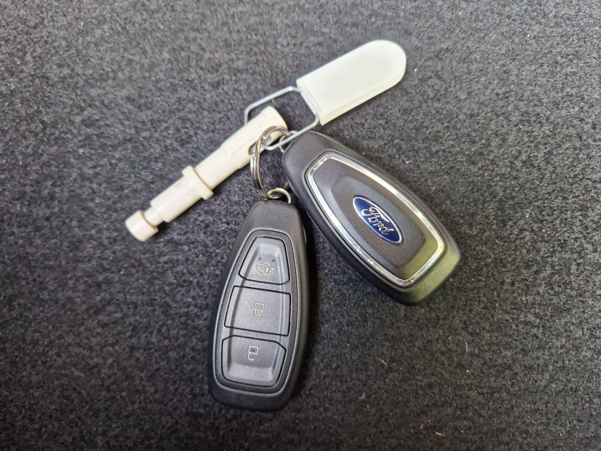 Ford Fiesta Image 30