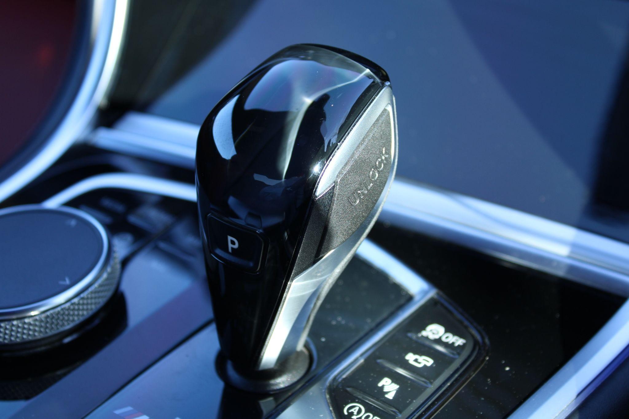 BMW 8 Series Image 11
