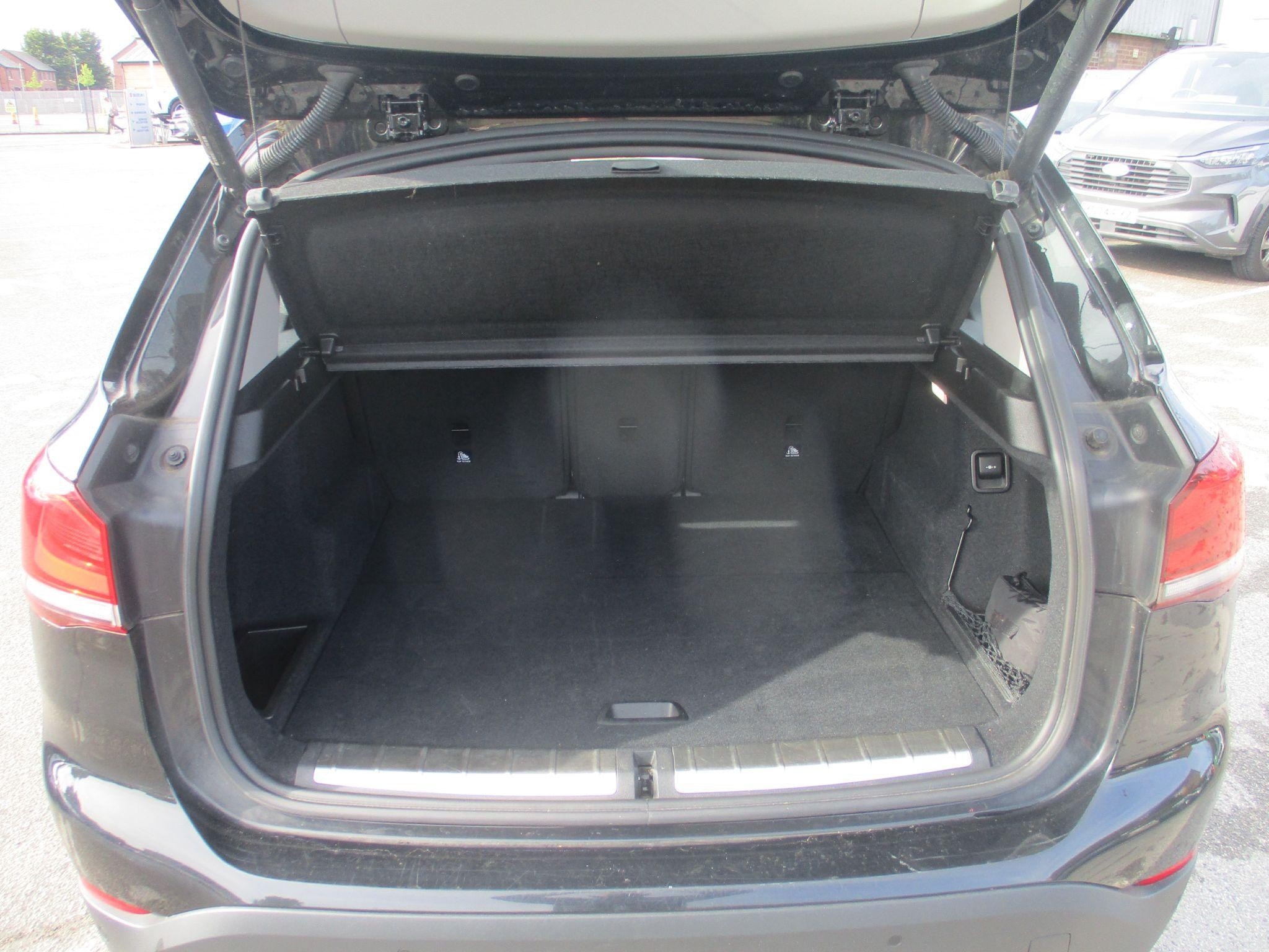 BMW X1 Image 14