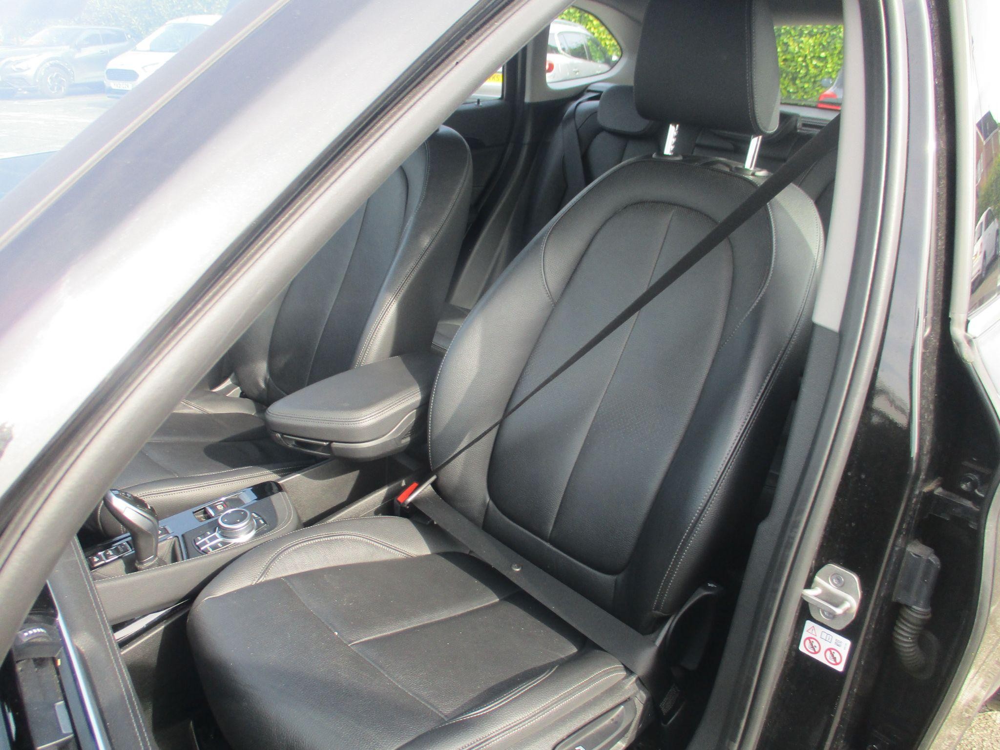 BMW X1 Image 18
