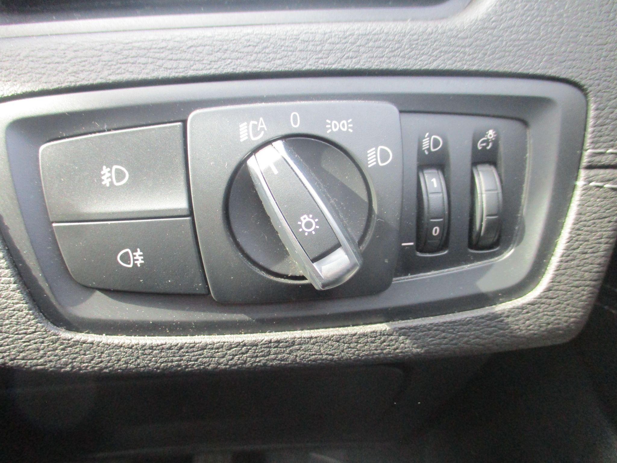BMW X1 Image 28