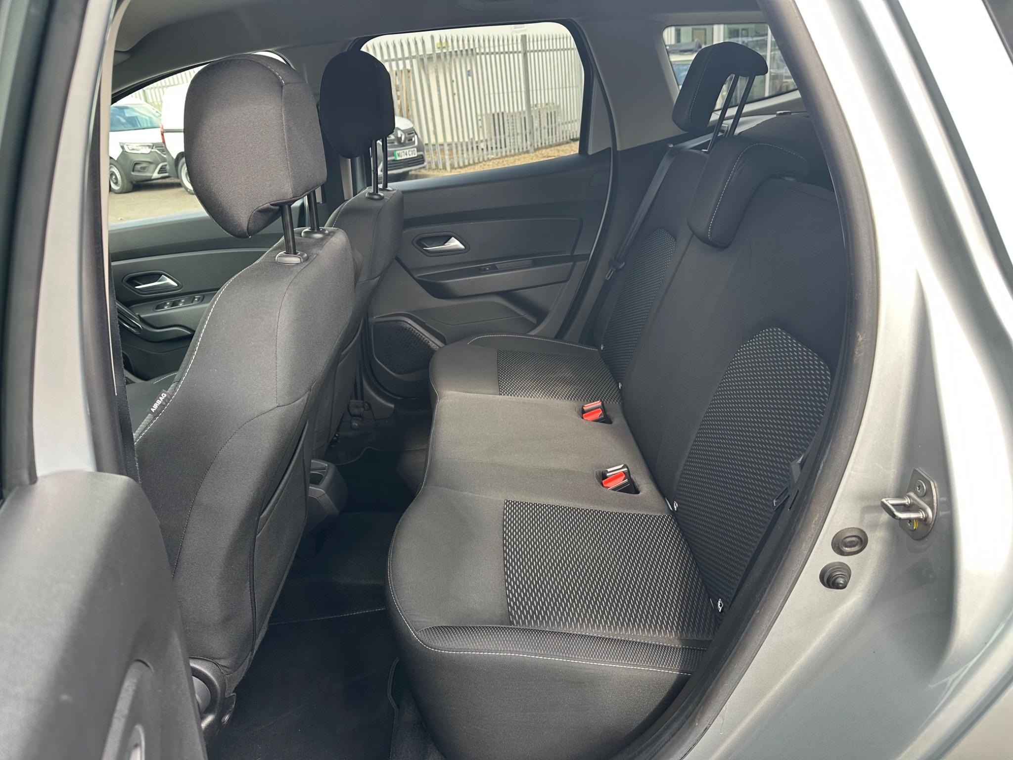 Dacia Duster Image 16