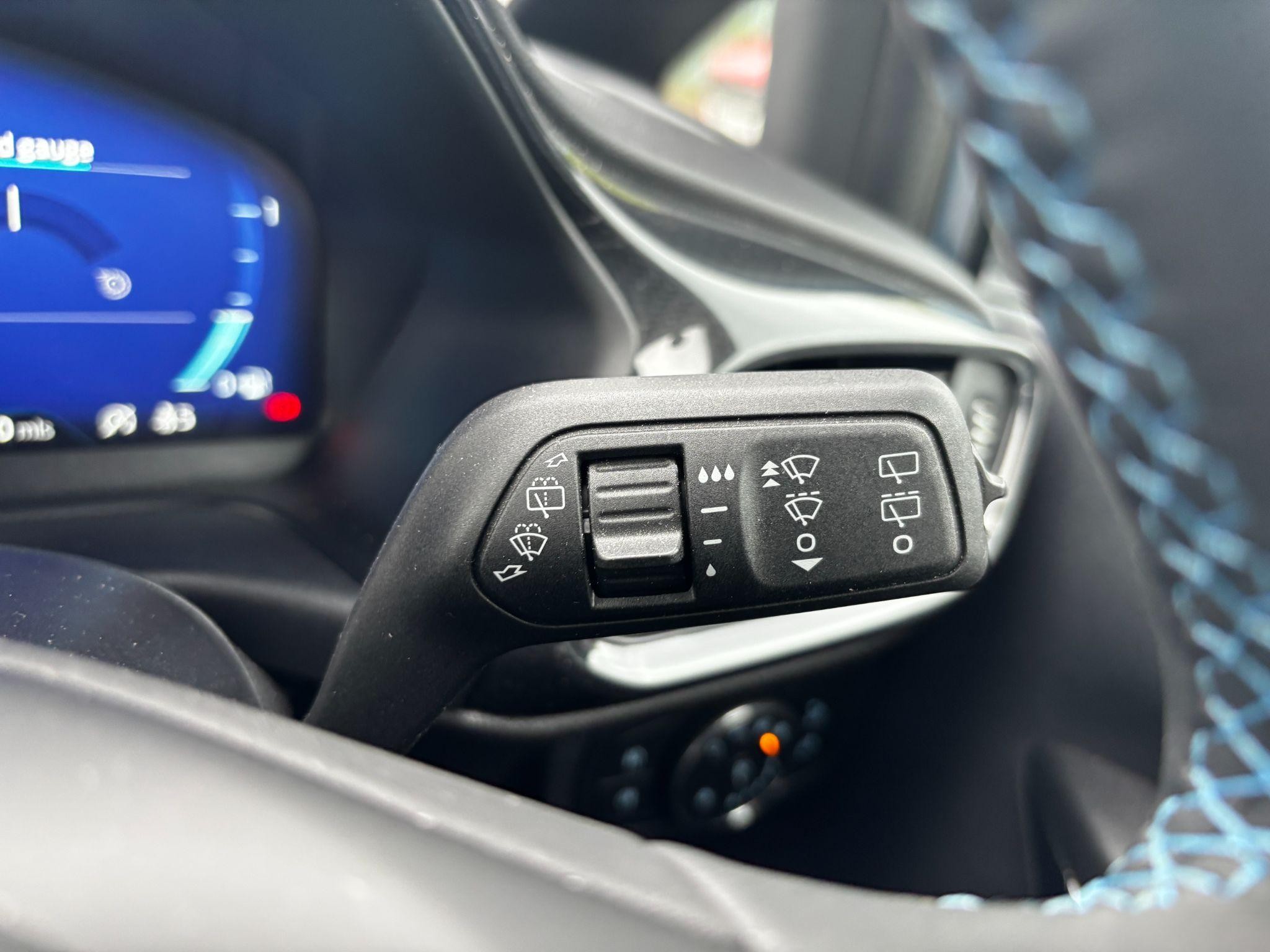 Ford Fiesta Image 16