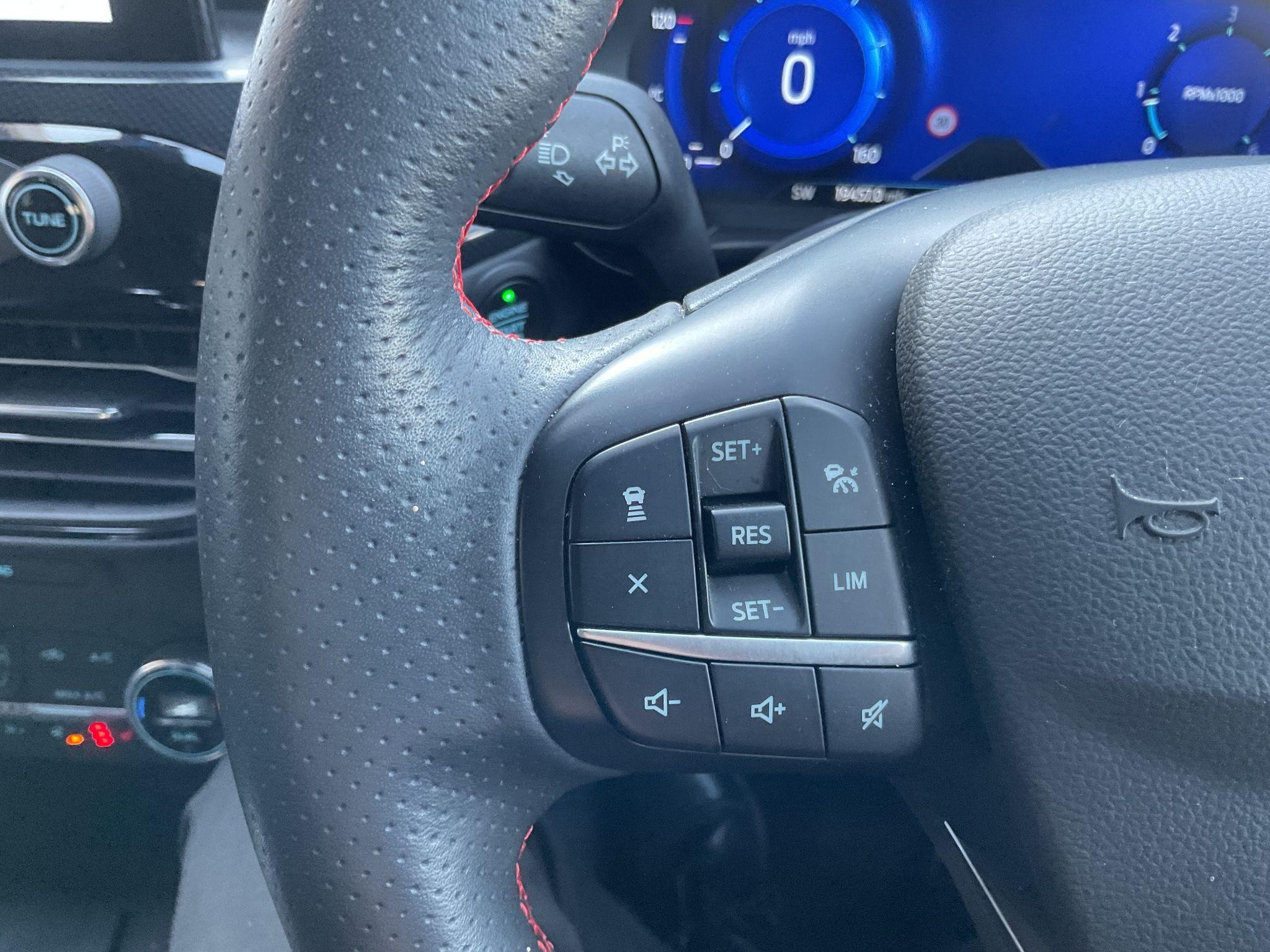 Ford Kuga Image 14