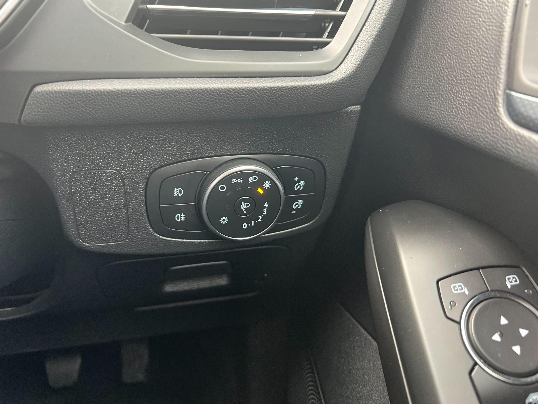 Ford Focus Image 26