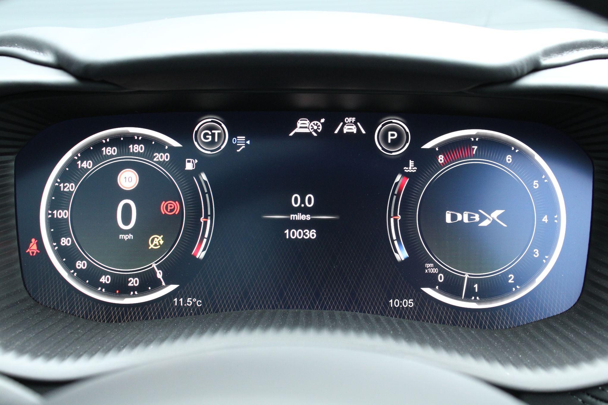 Aston Martin DBX Image 23