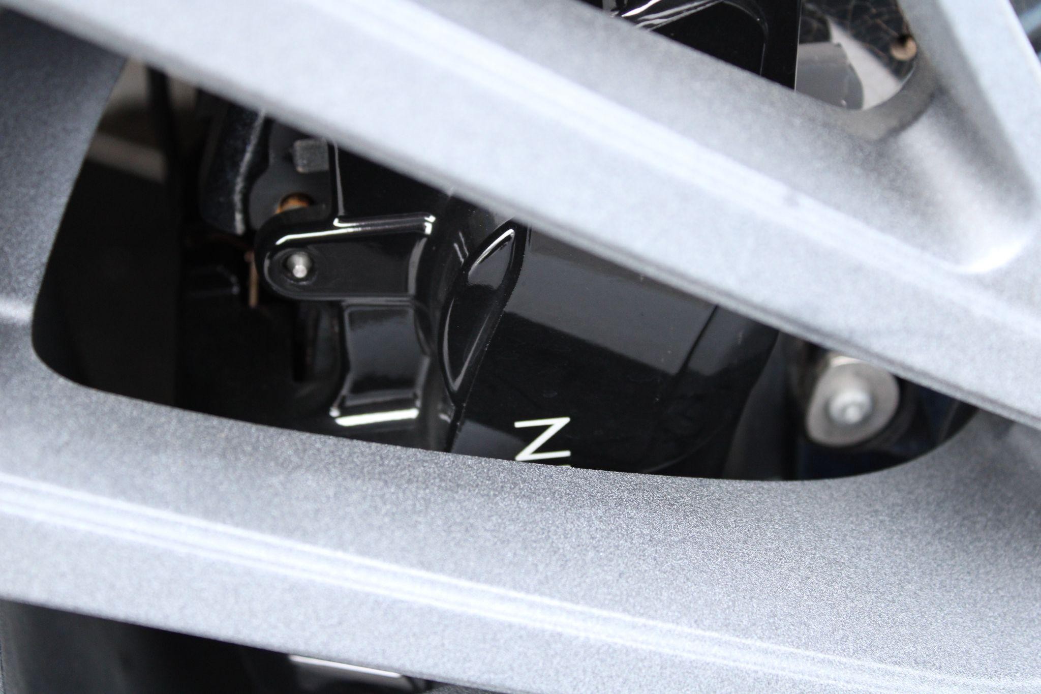 Aston Martin DBX Image 34
