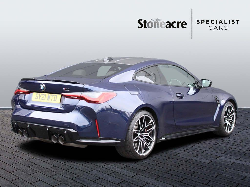 BMW M4 Image 6
