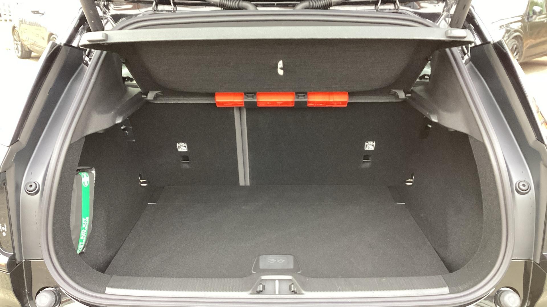 Volvo EX30 Image 17