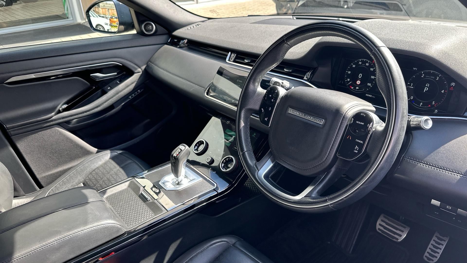 Land Rover Range Rover Evoque Image 5