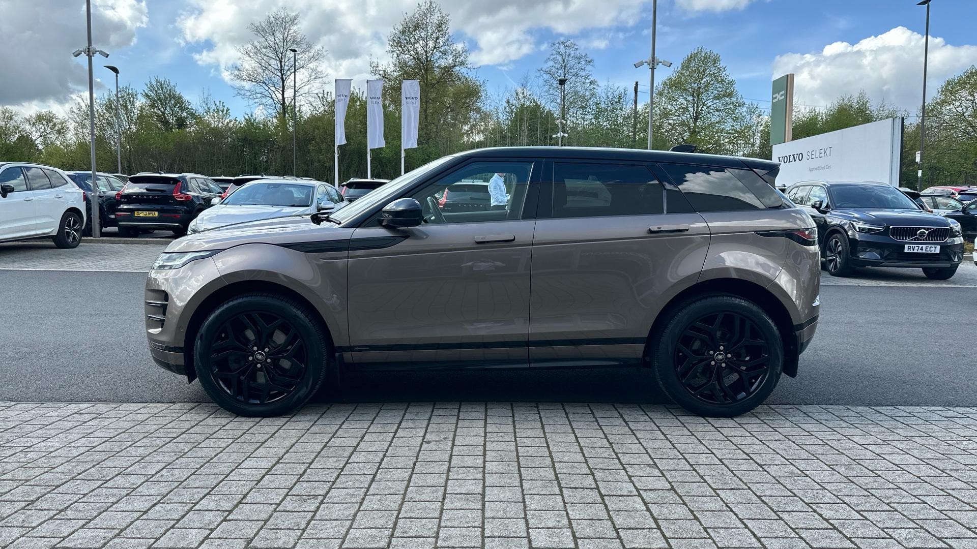 Land Rover Range Rover Evoque Image 8