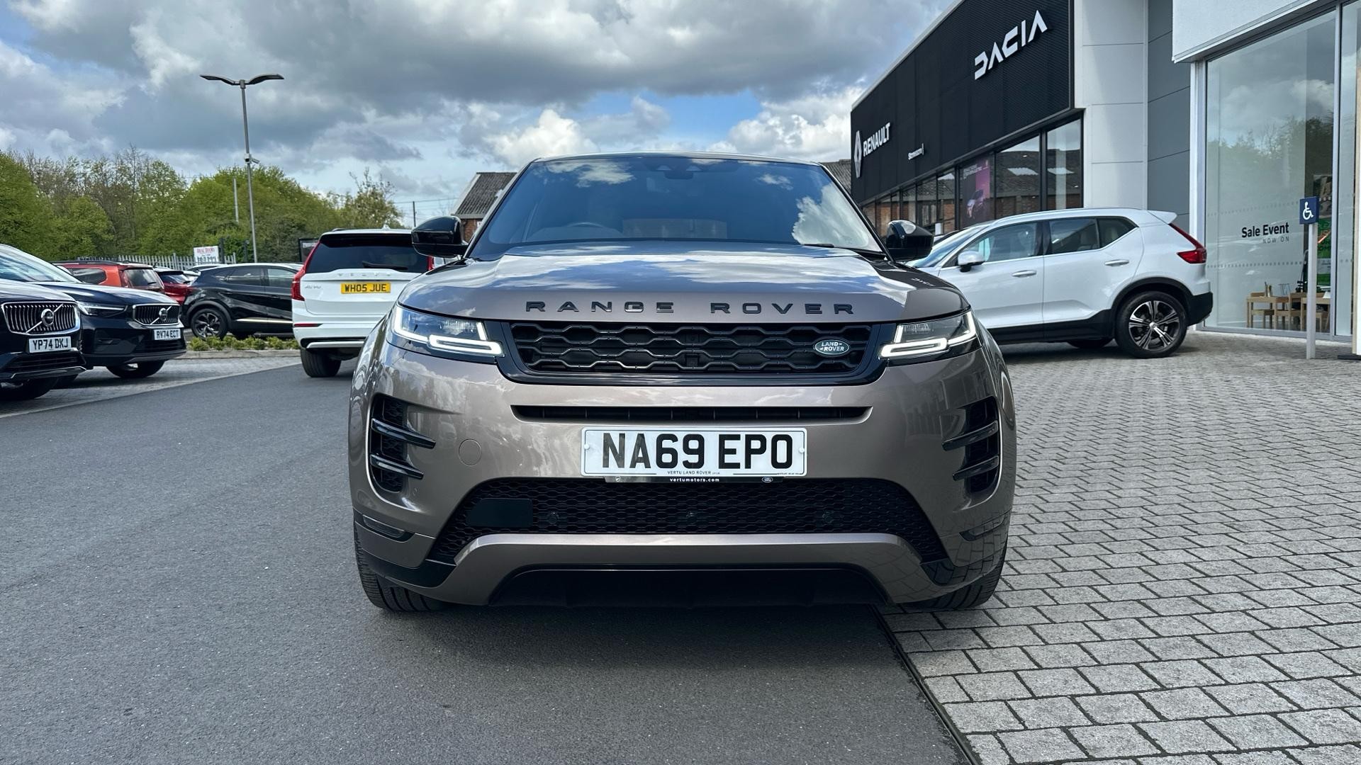 Land Rover Range Rover Evoque Image 12