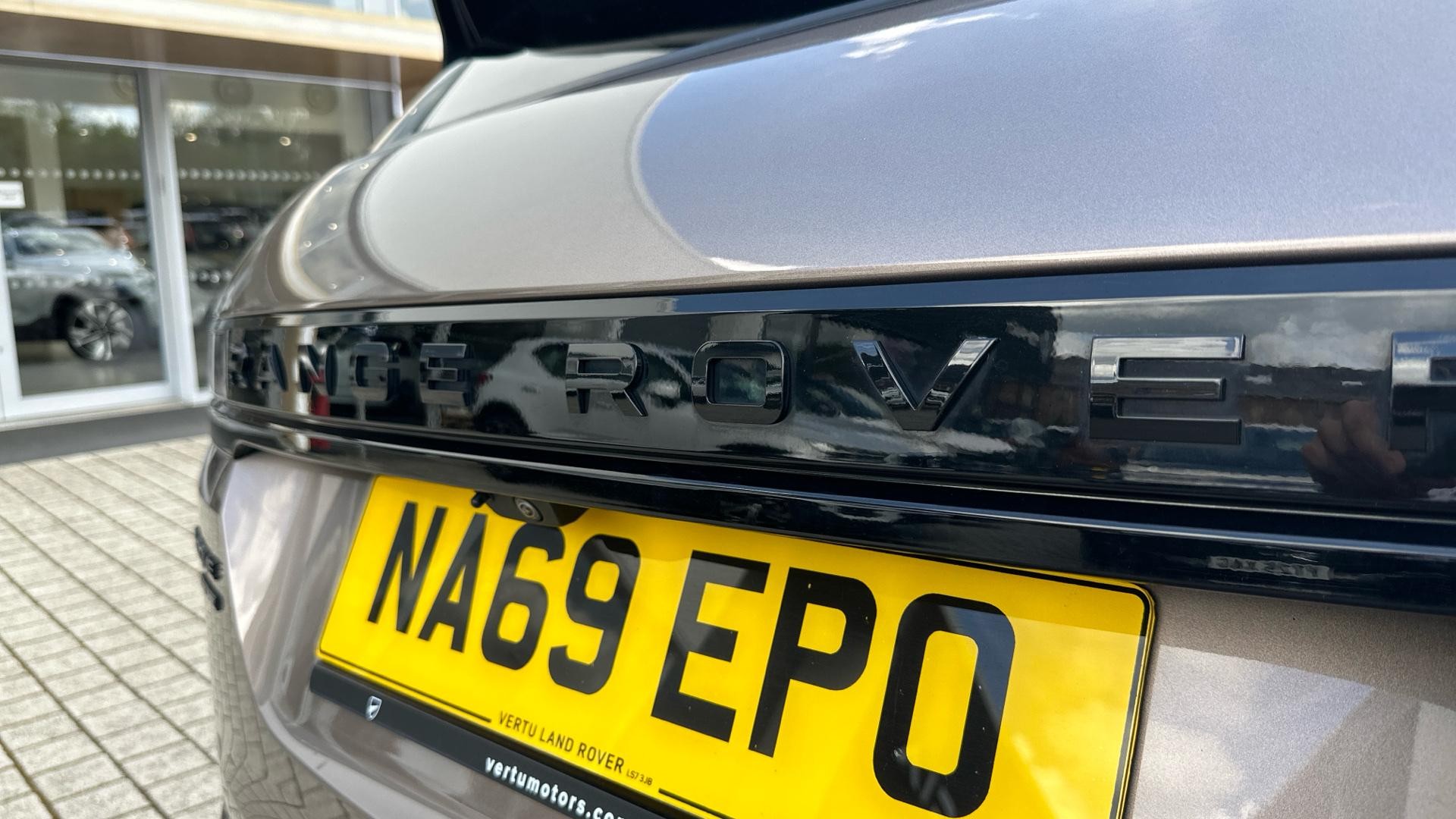 Land Rover Range Rover Evoque Image 37