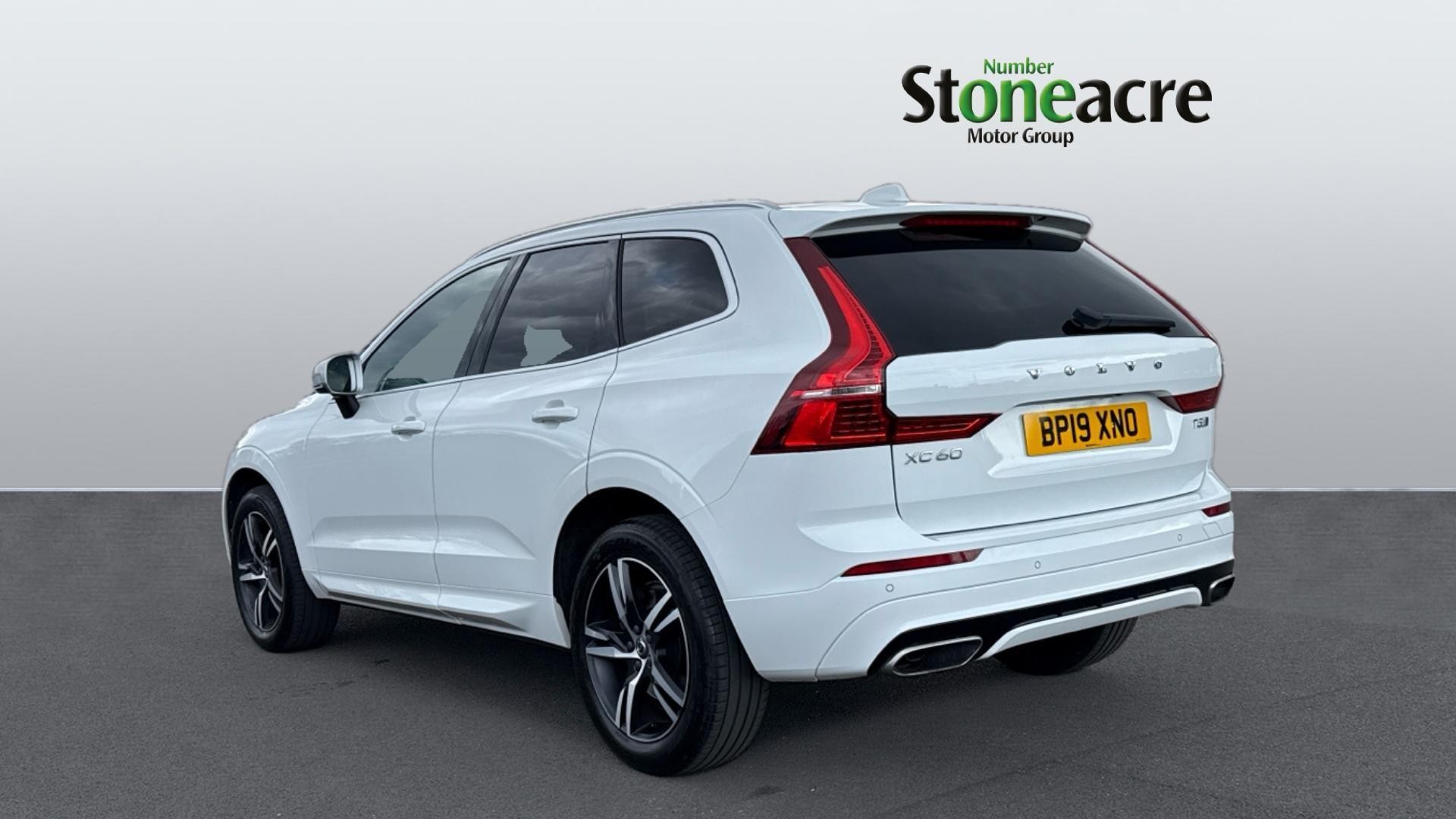Volvo XC60 Image 2