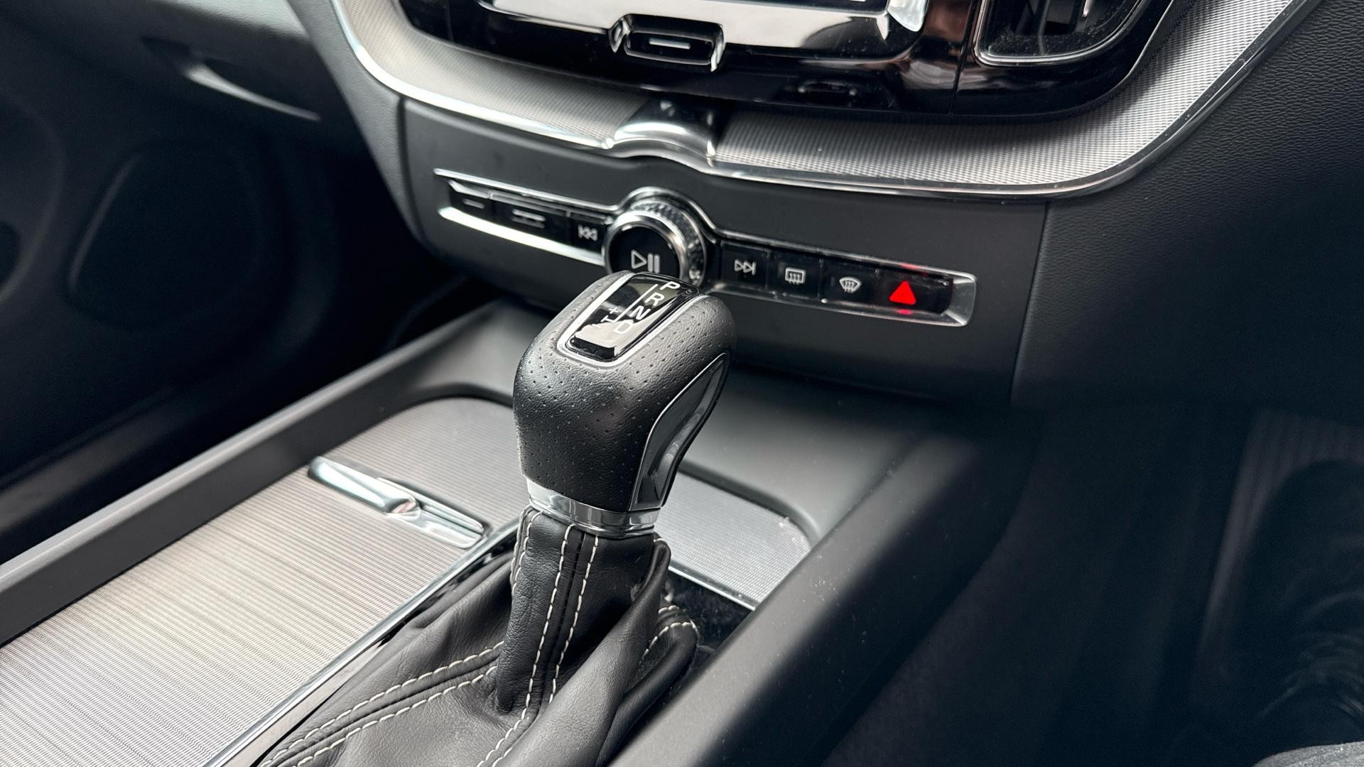Volvo XC60 Image 14
