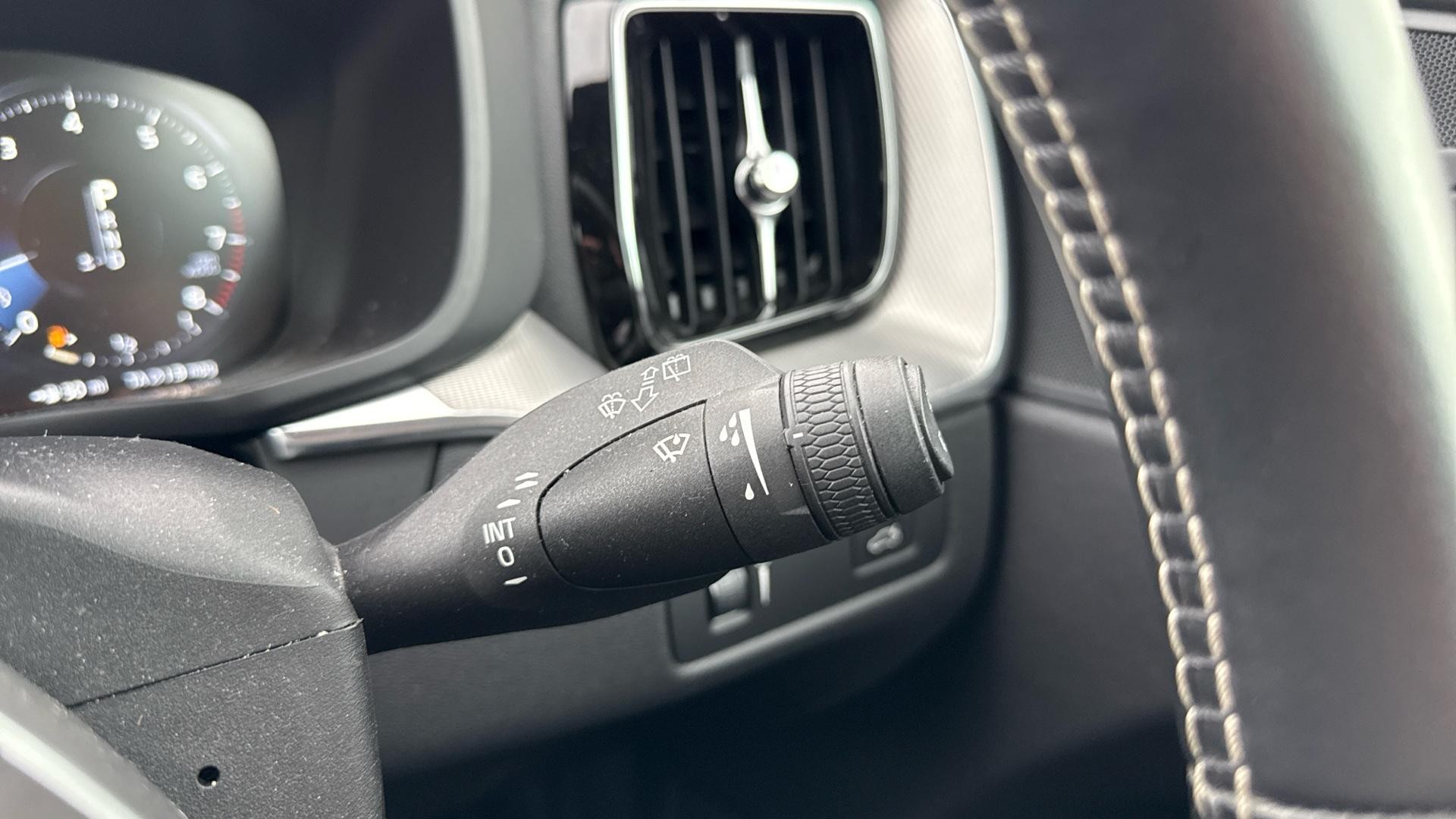 Volvo XC60 Image 23
