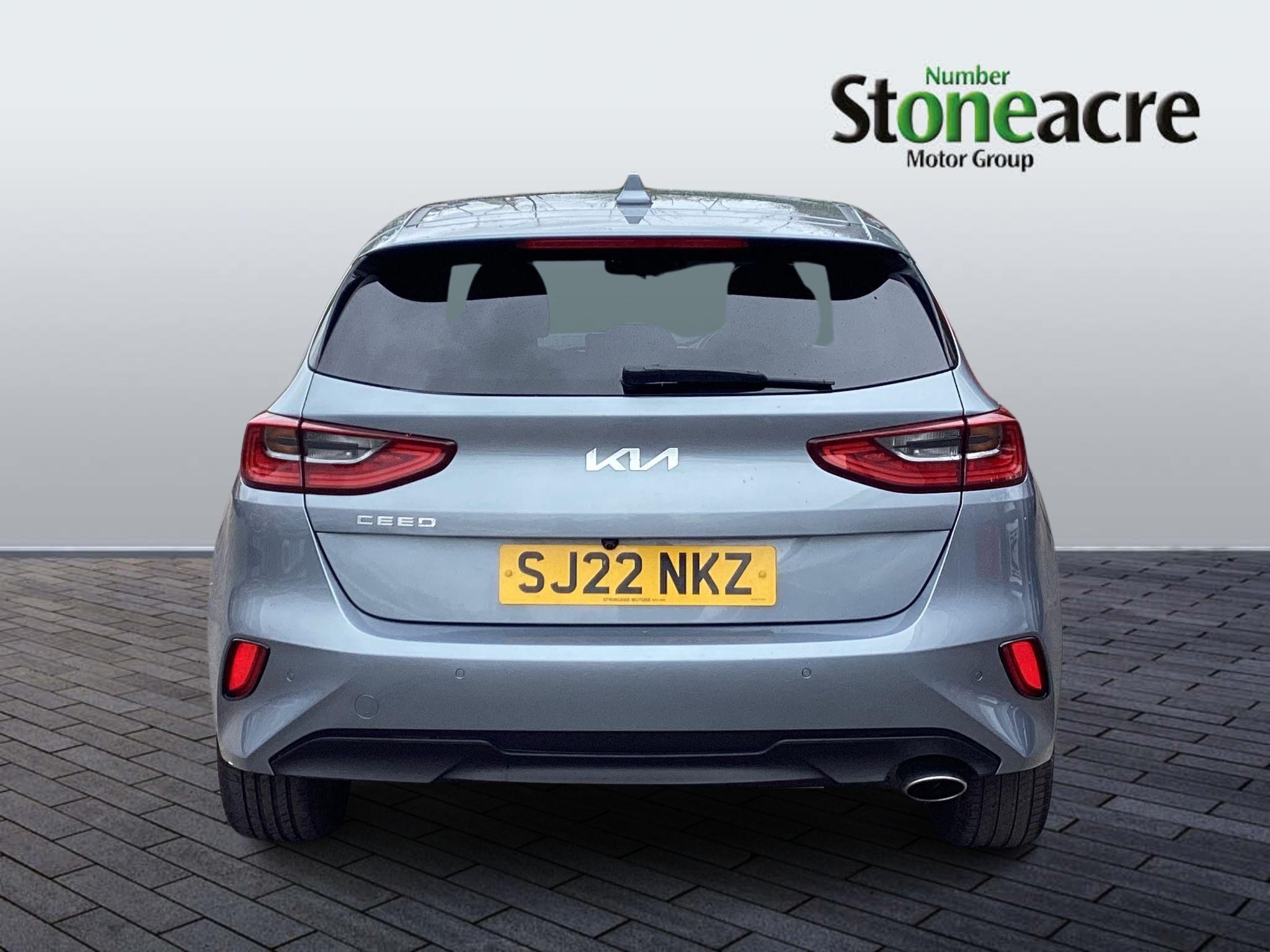 Kia Ceed Image 4