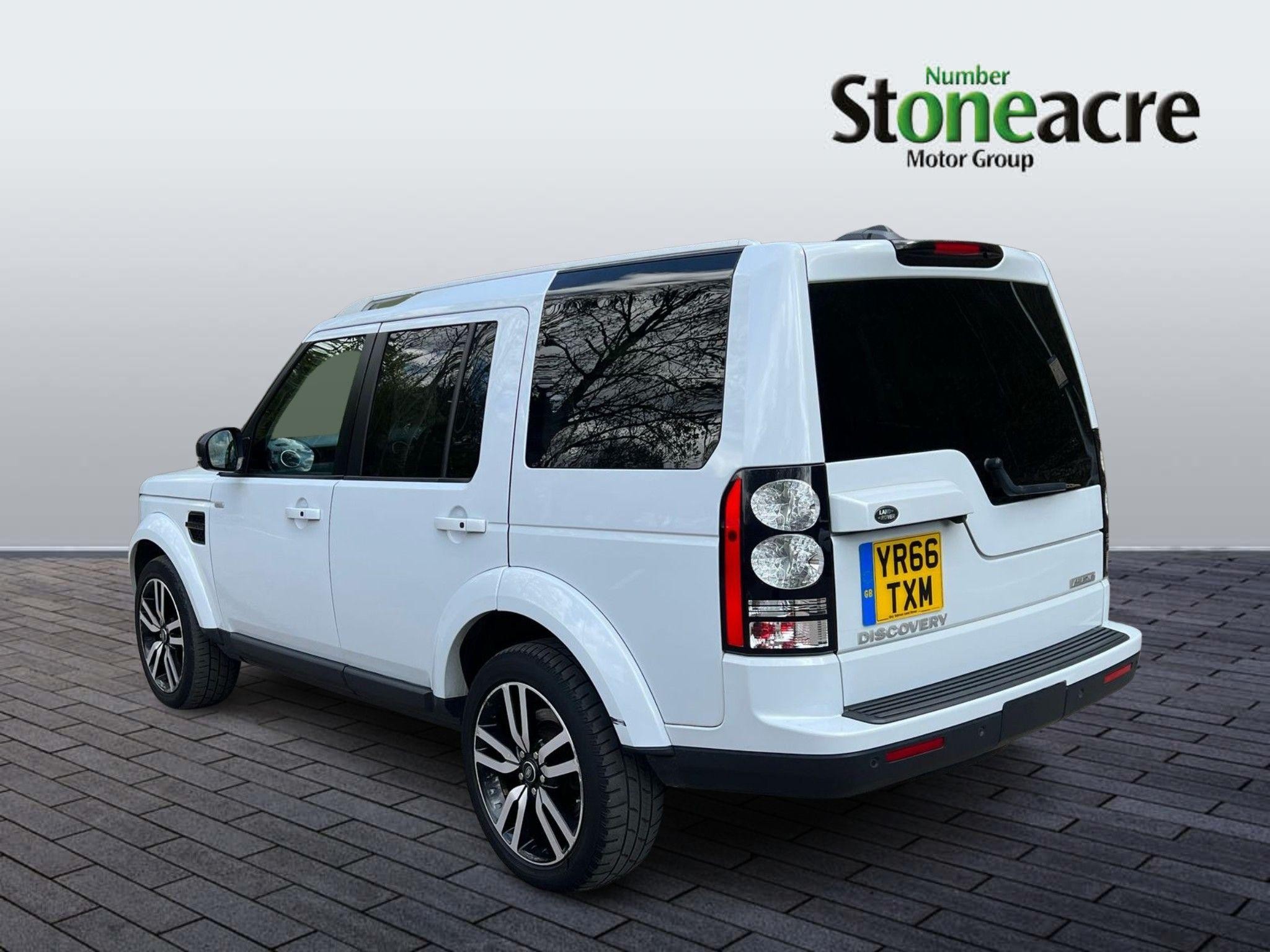 Land Rover Discovery 4 Image 4