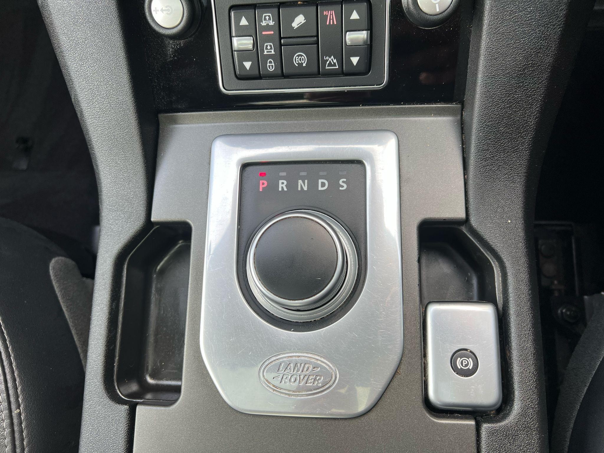 Land Rover Discovery 4 Image 19