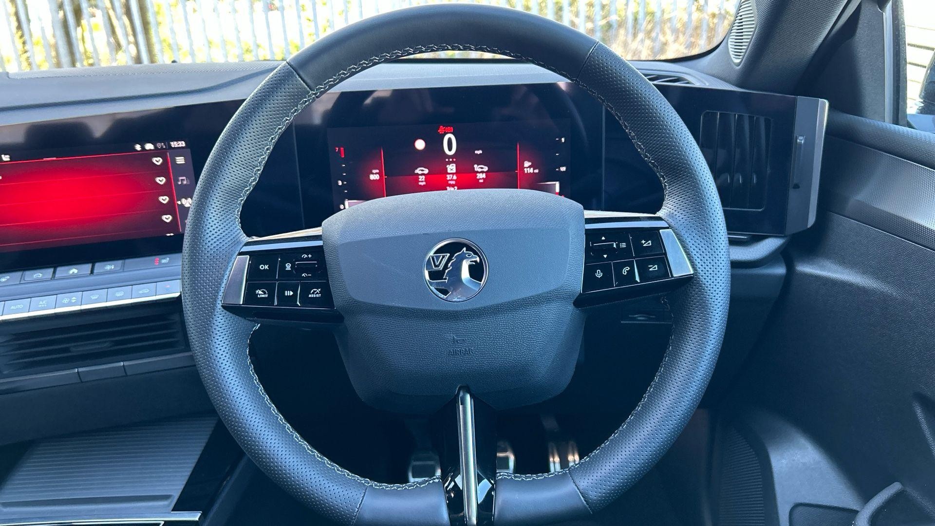 Vauxhall Astra Image 12