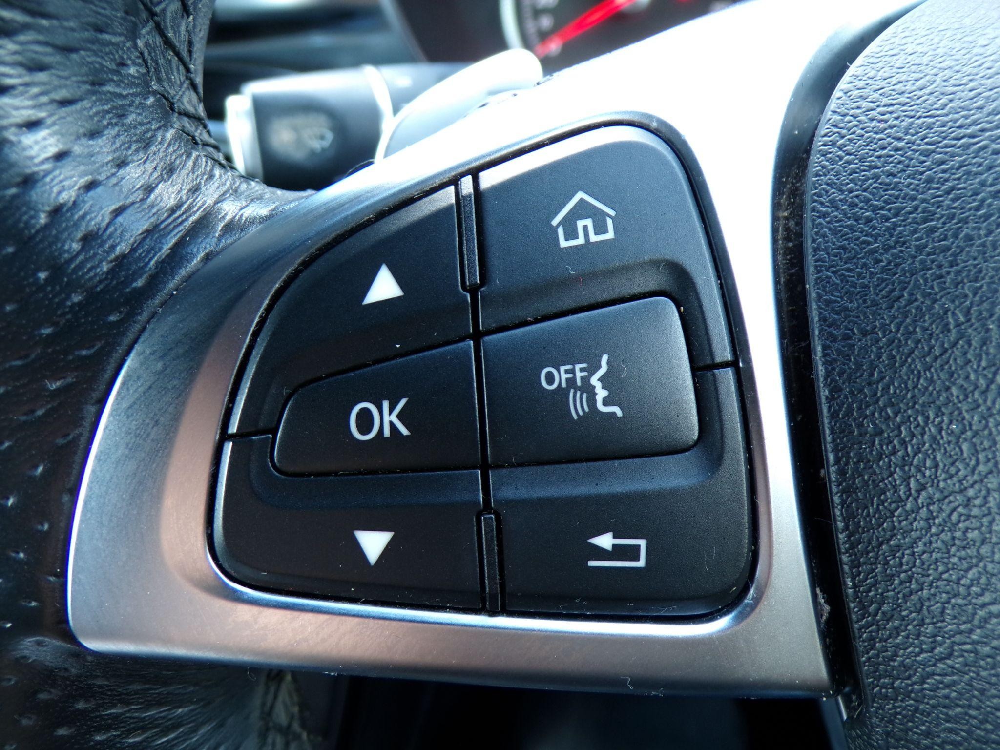 Mercedes-Benz GLC Image 17