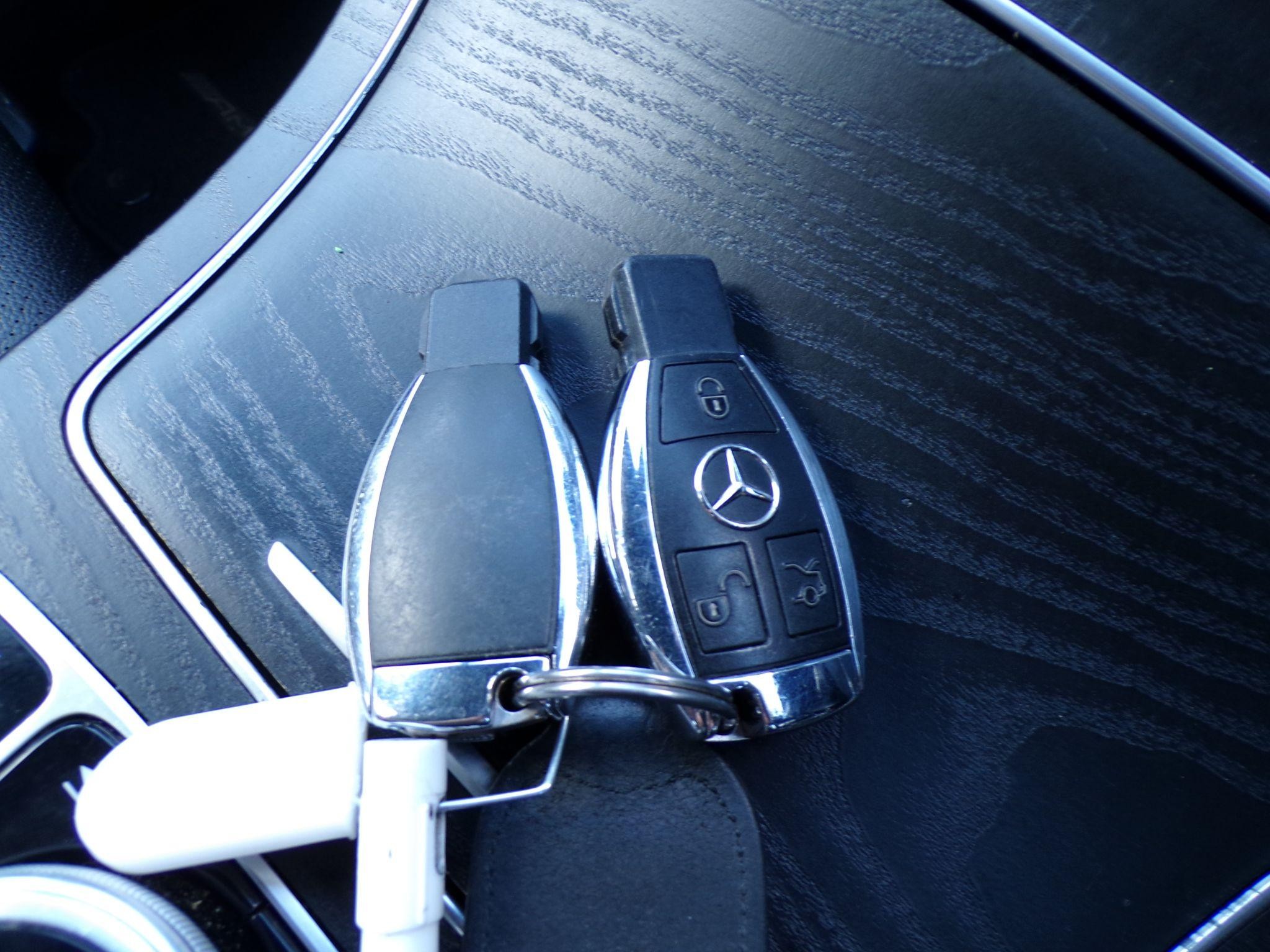 Mercedes-Benz GLC Image 22