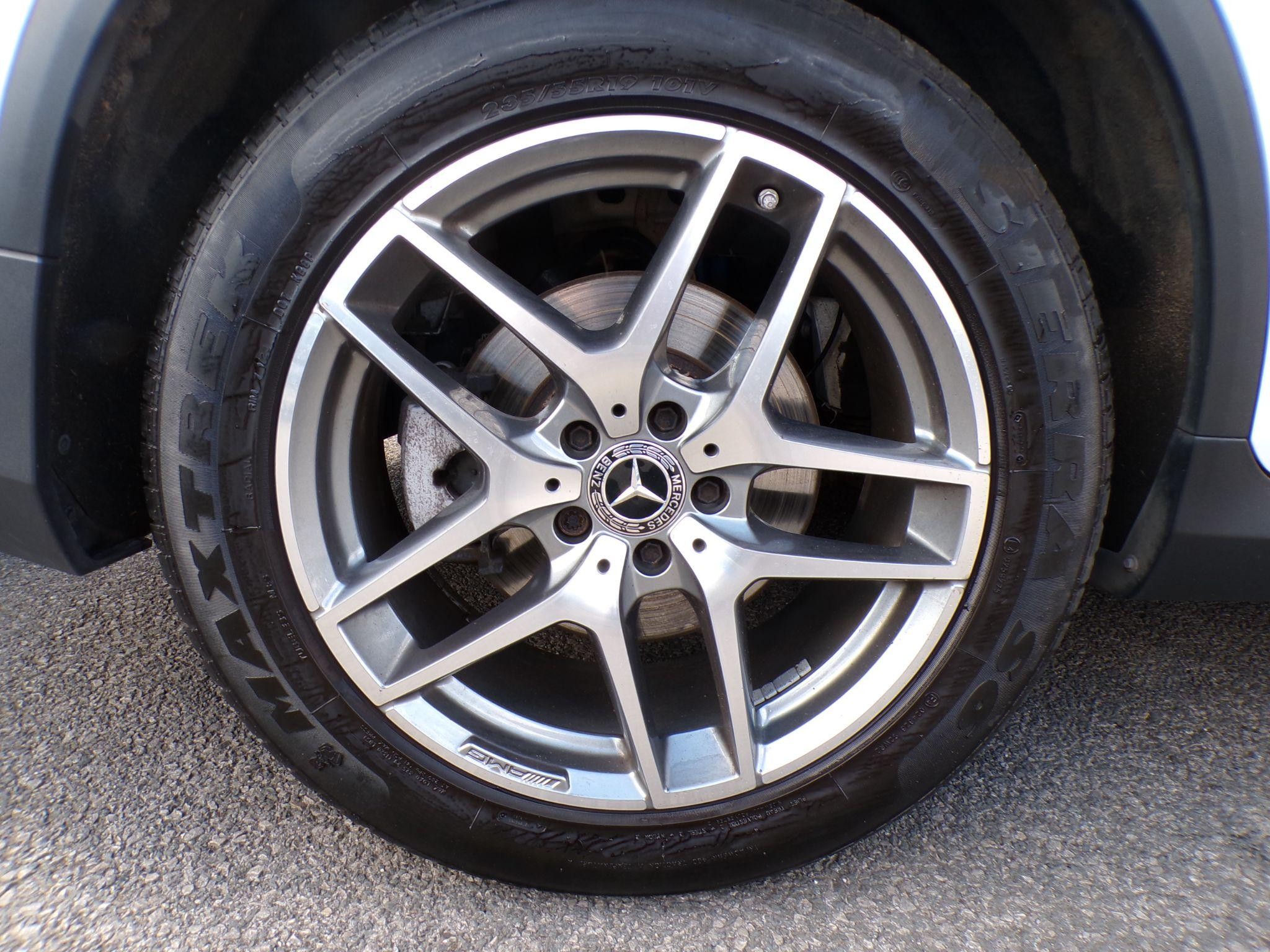 Mercedes-Benz GLC Image 23