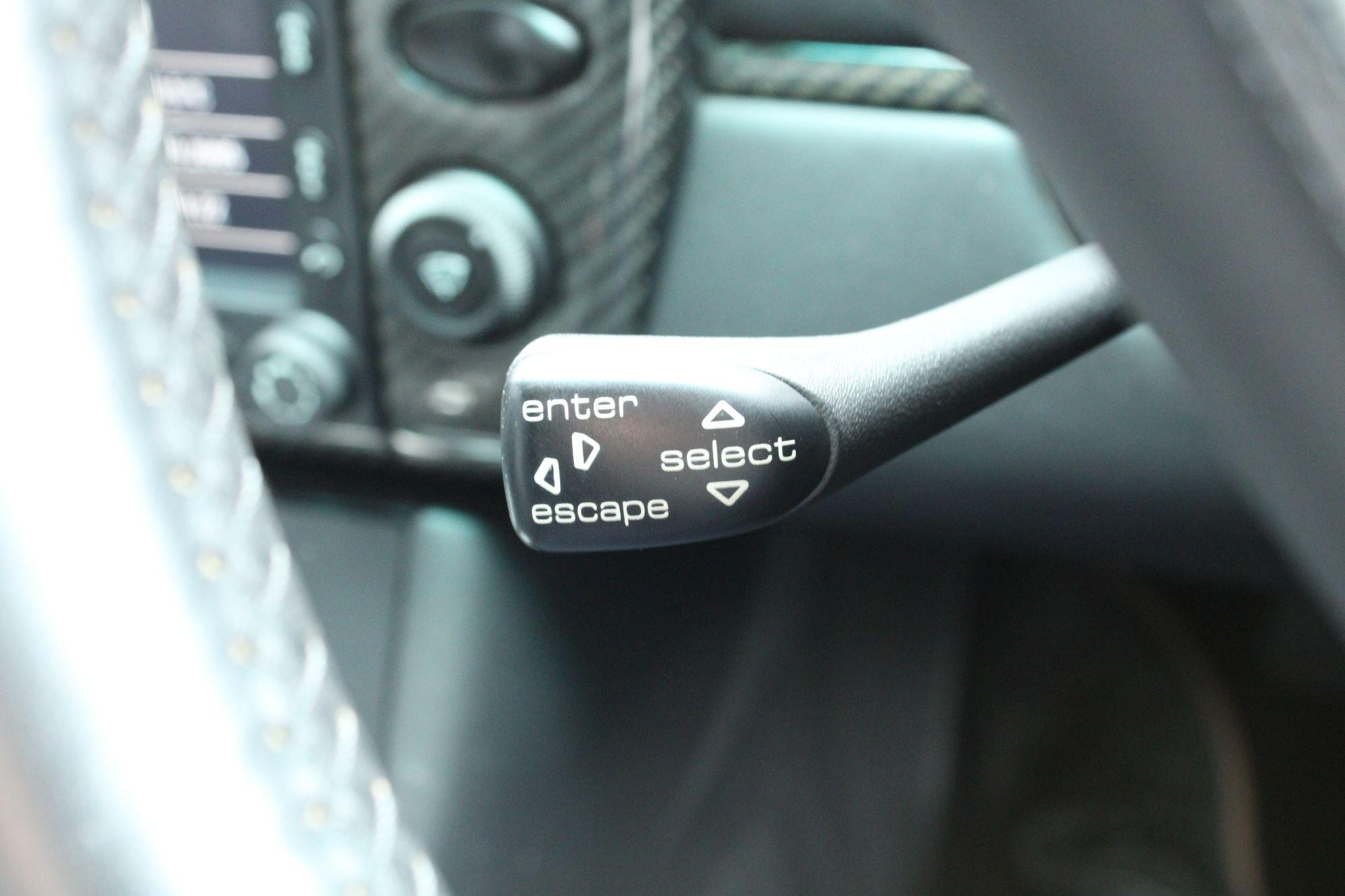 Porsche 911 Image 36