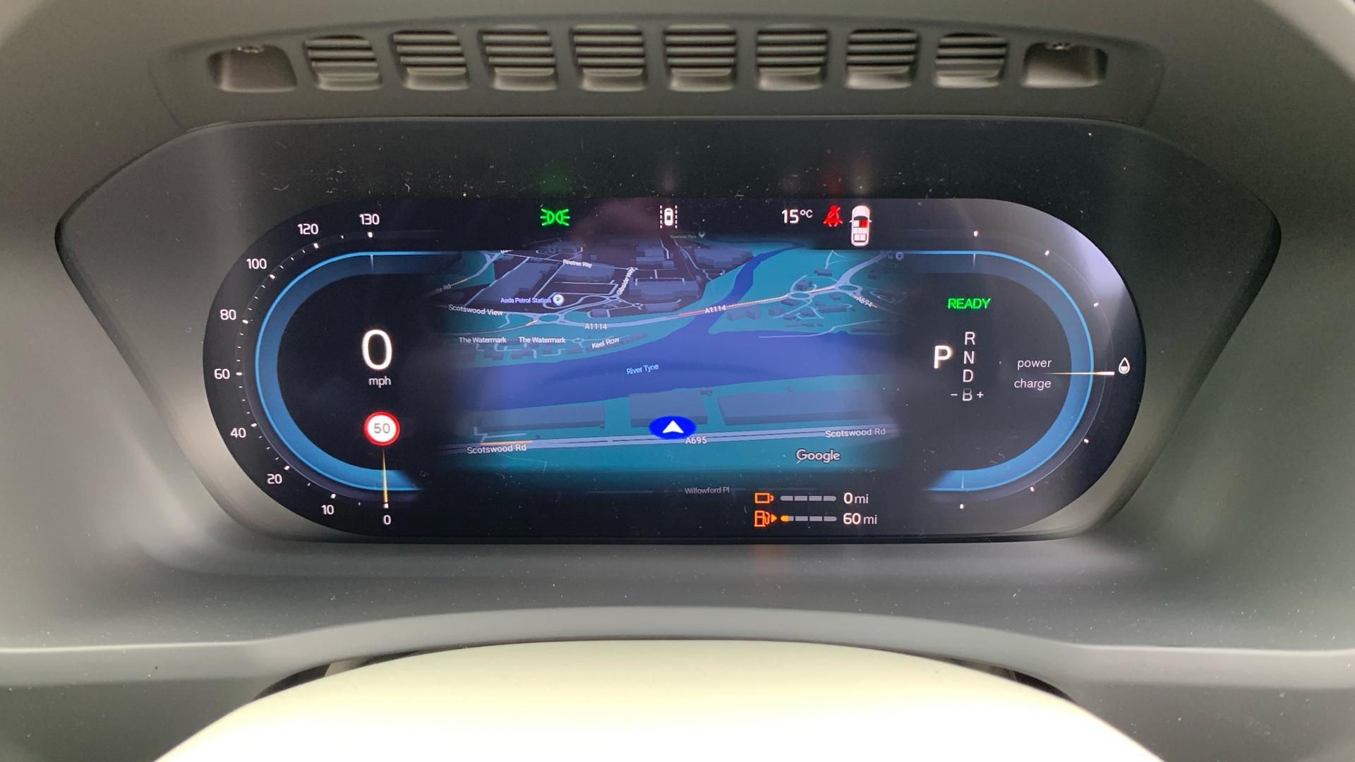 Volvo XC90 Image 11