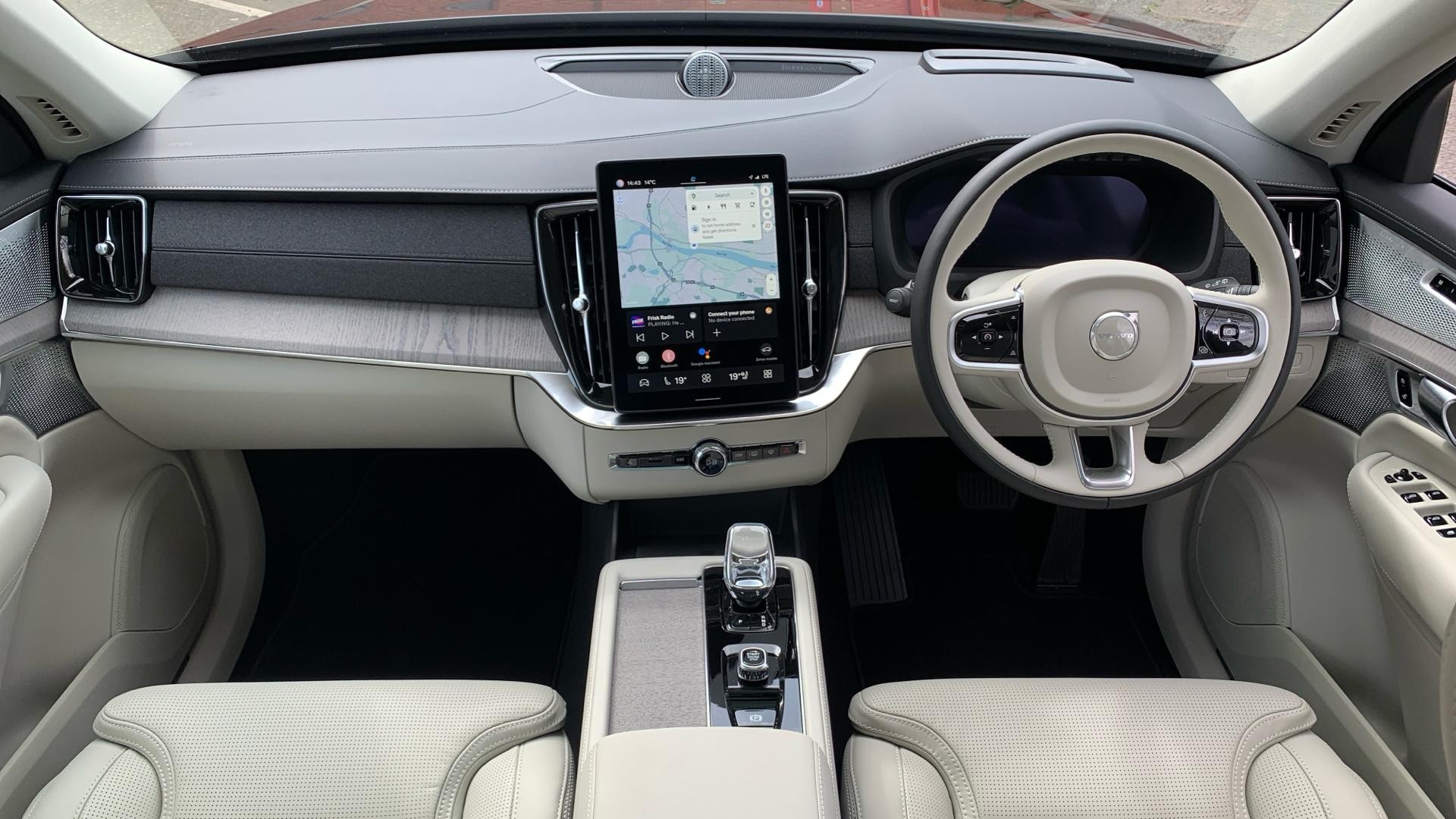 Volvo XC90 Image 20