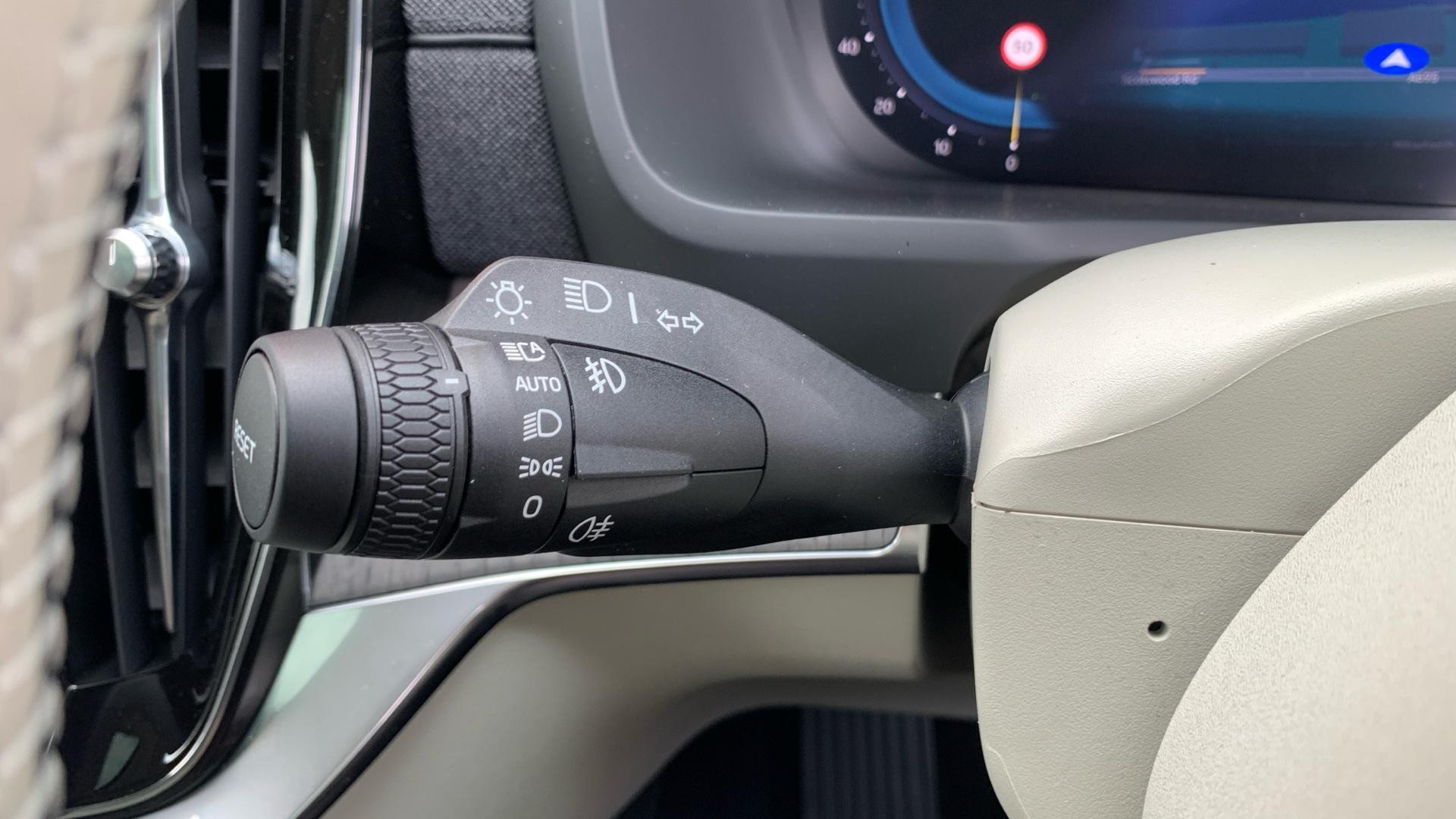 Volvo XC90 Image 24