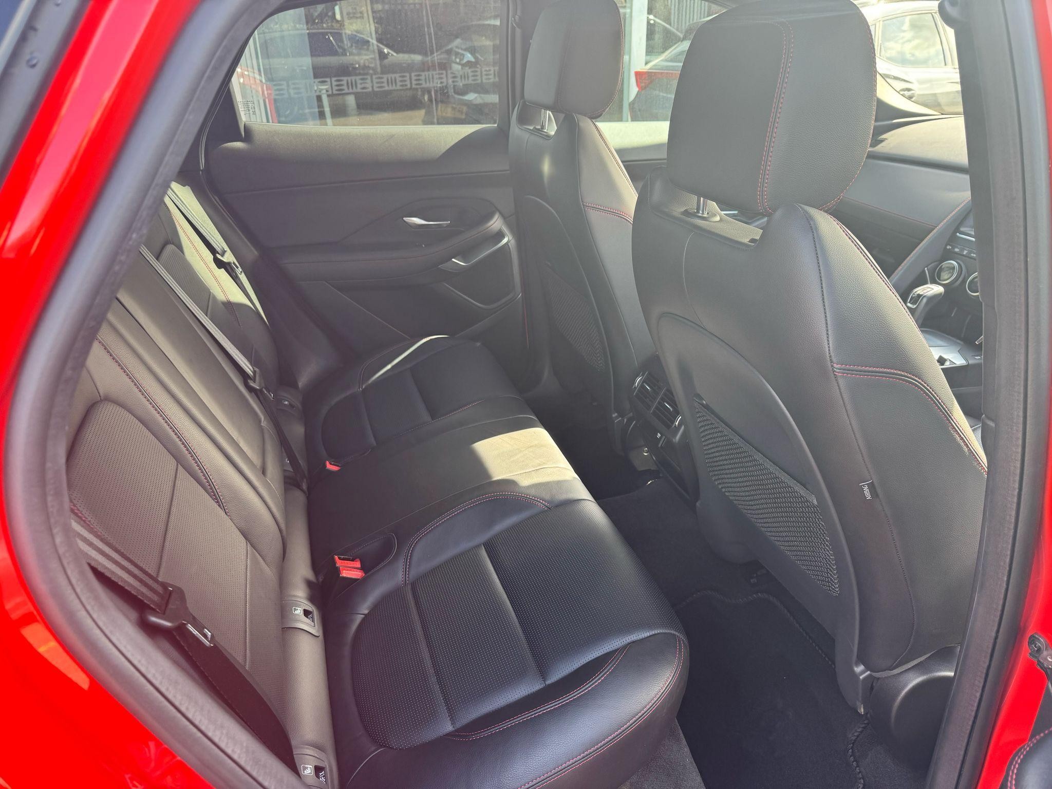 Jaguar E-Pace Image 13