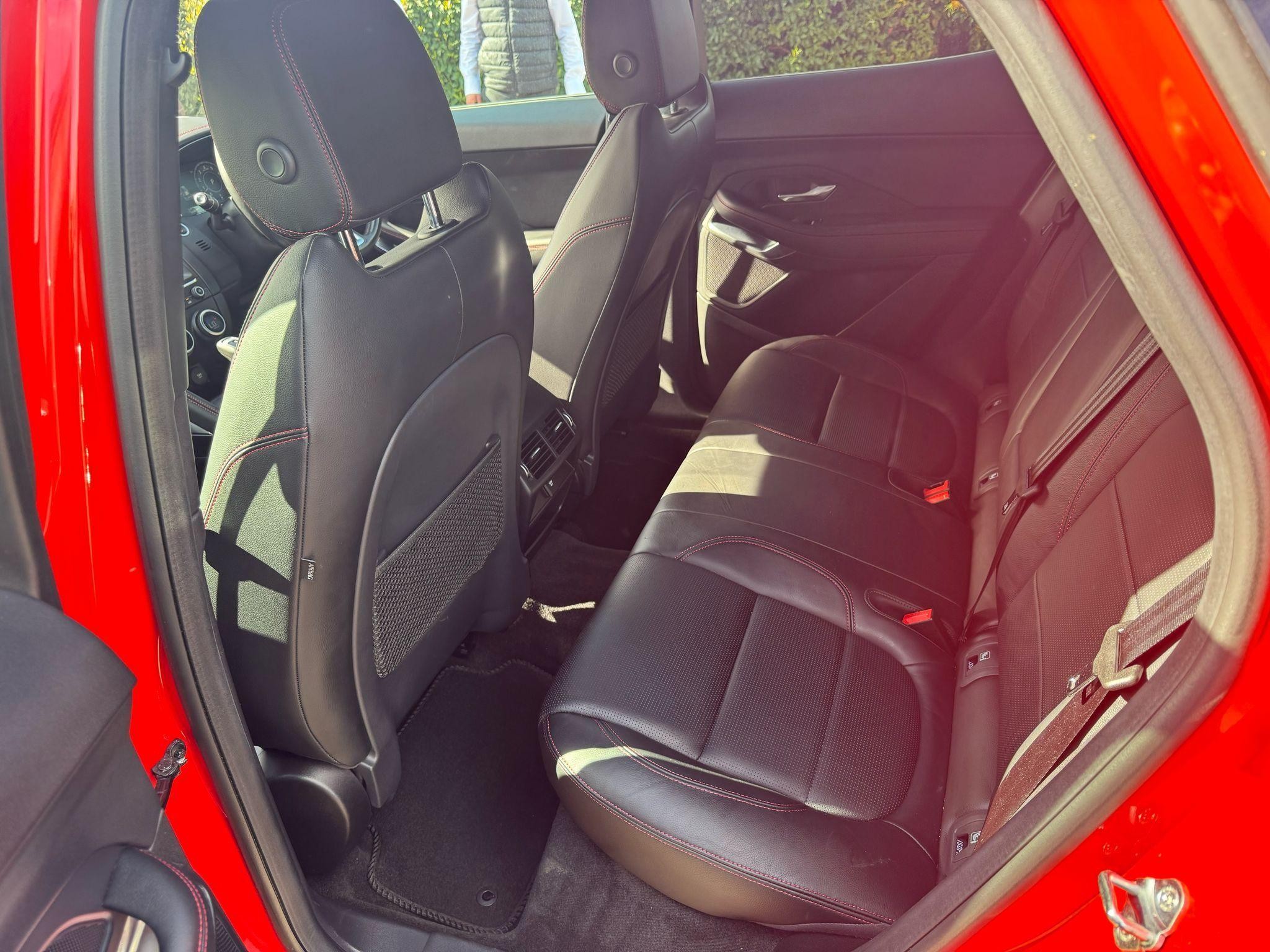Jaguar E-Pace Image 19