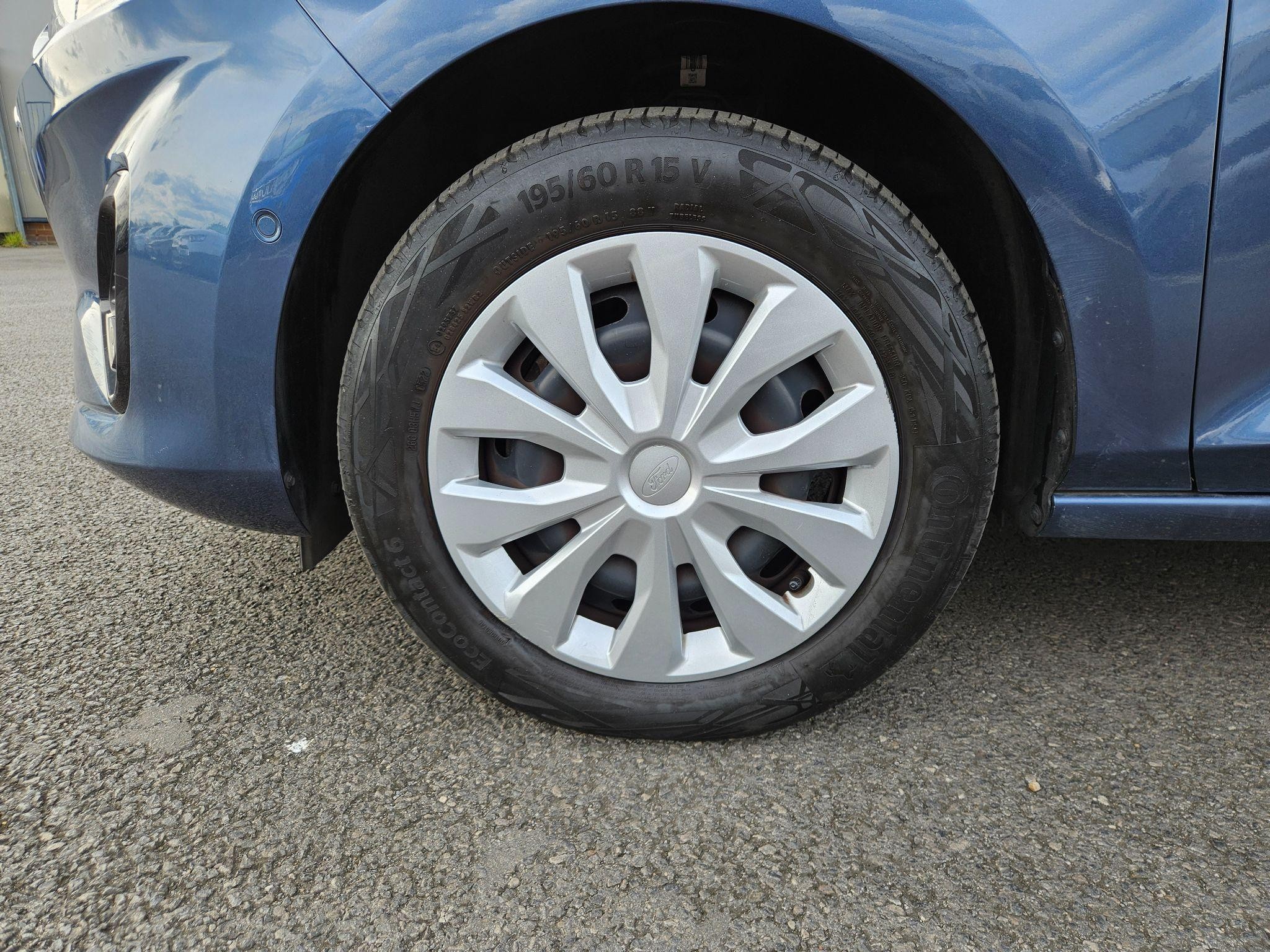 Ford Fiesta Image 9