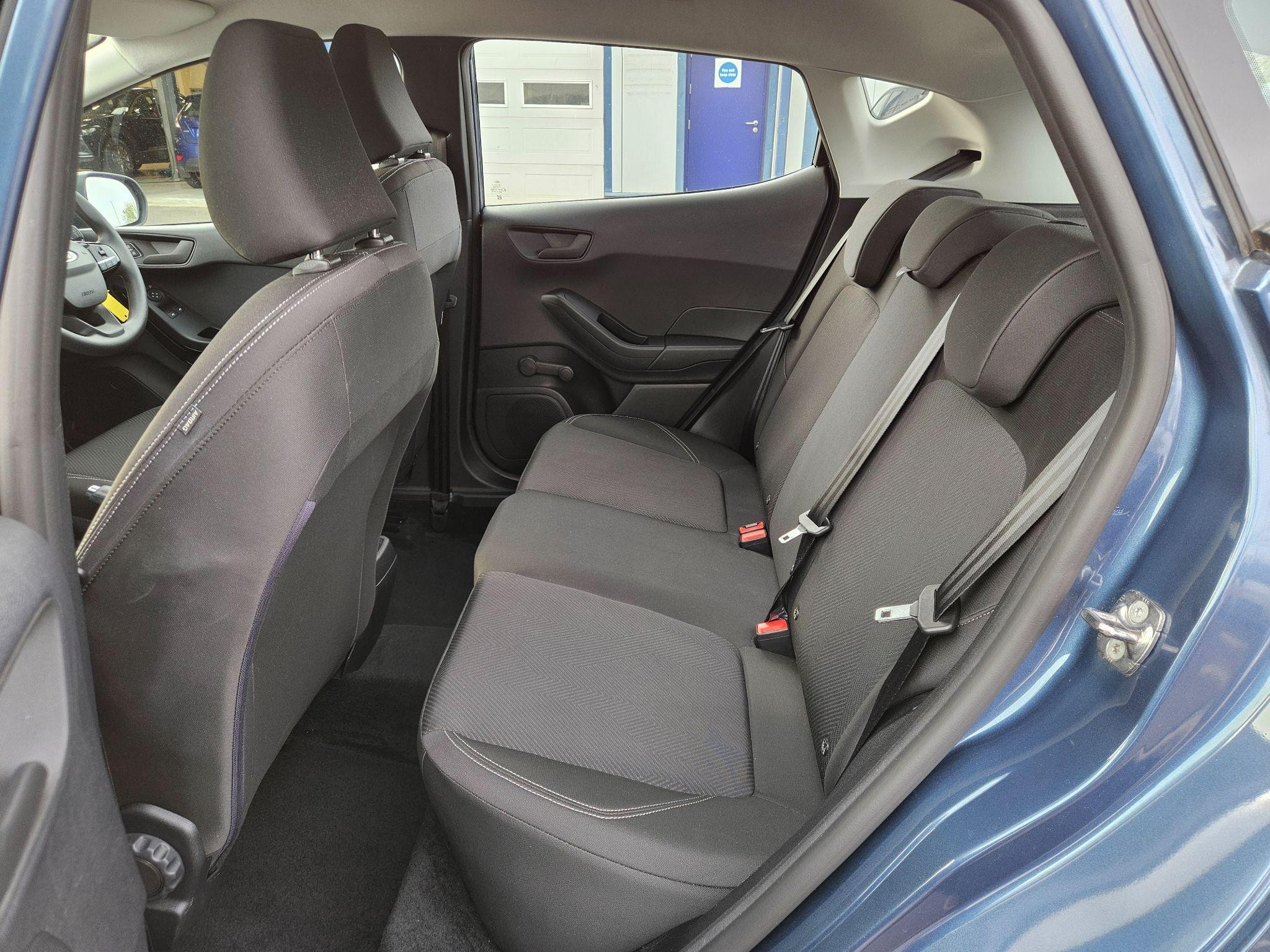 Ford Fiesta Image 18