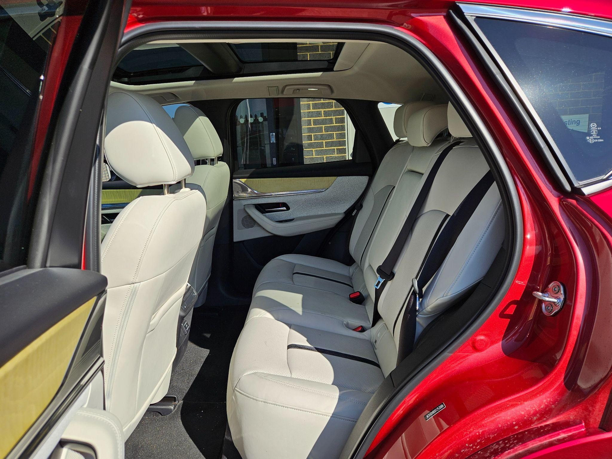 Mazda CX-60 Image 18