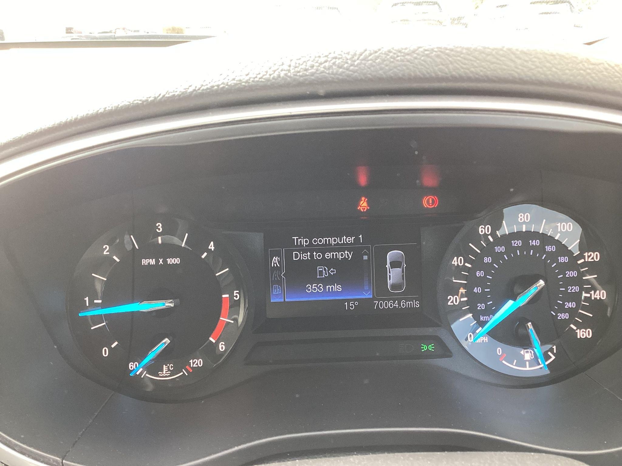 Ford Mondeo Image 18