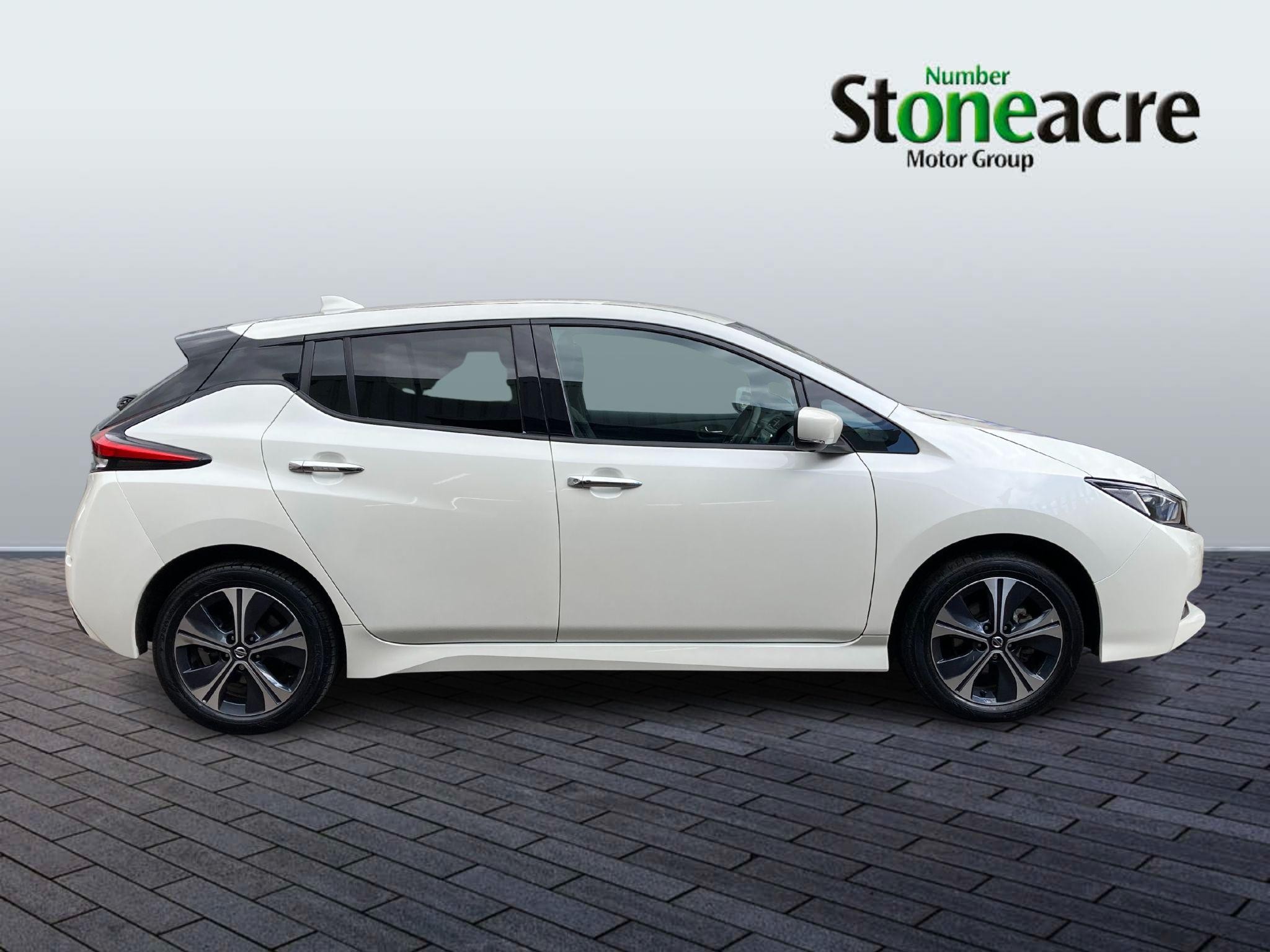 Nissan LEAF Image 7