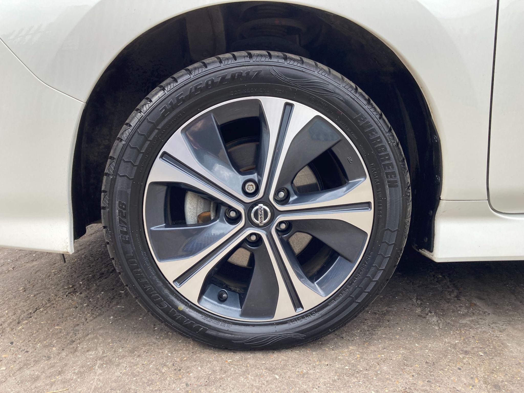 Nissan LEAF Image 25
