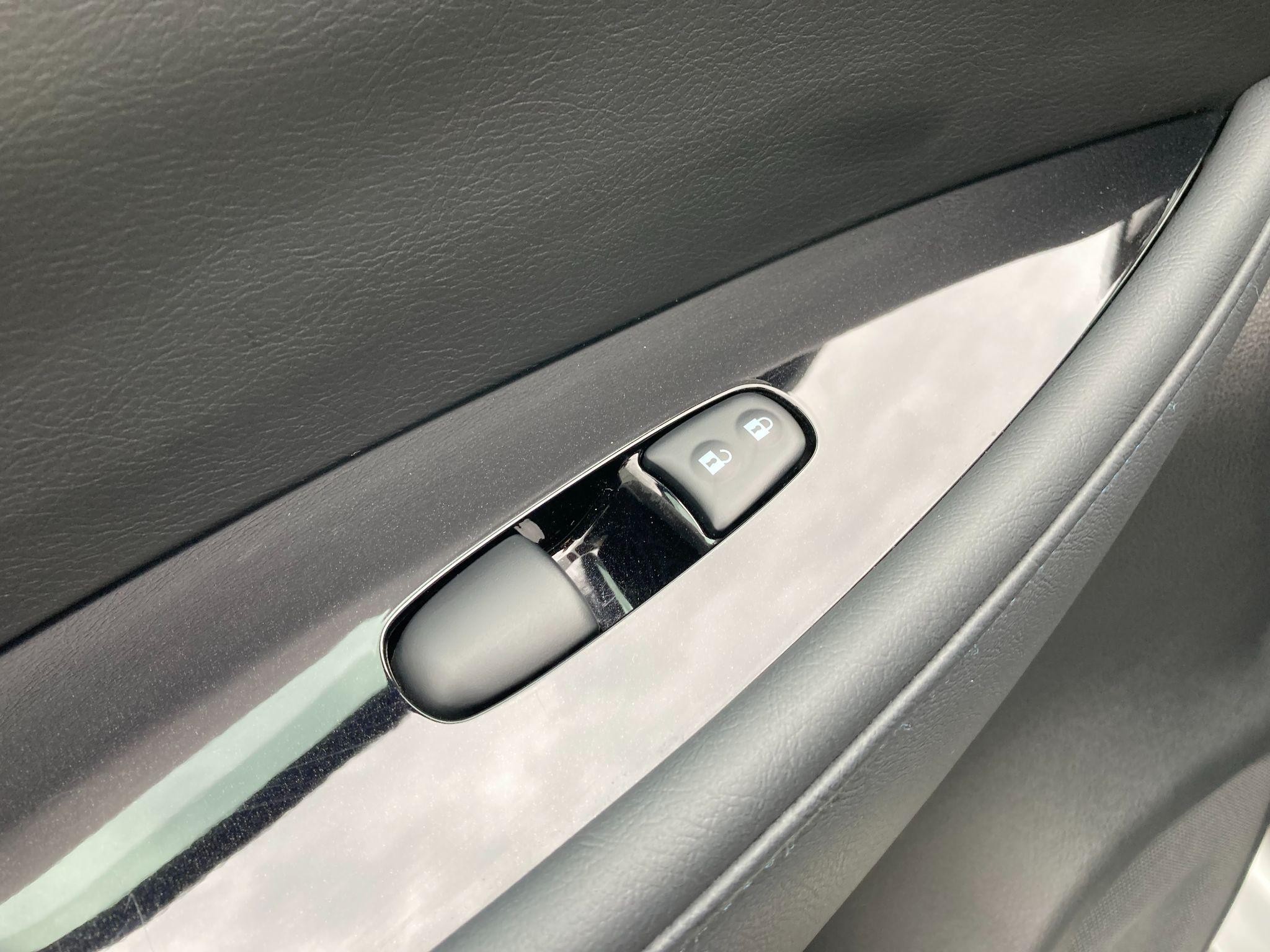 Nissan LEAF Image 22
