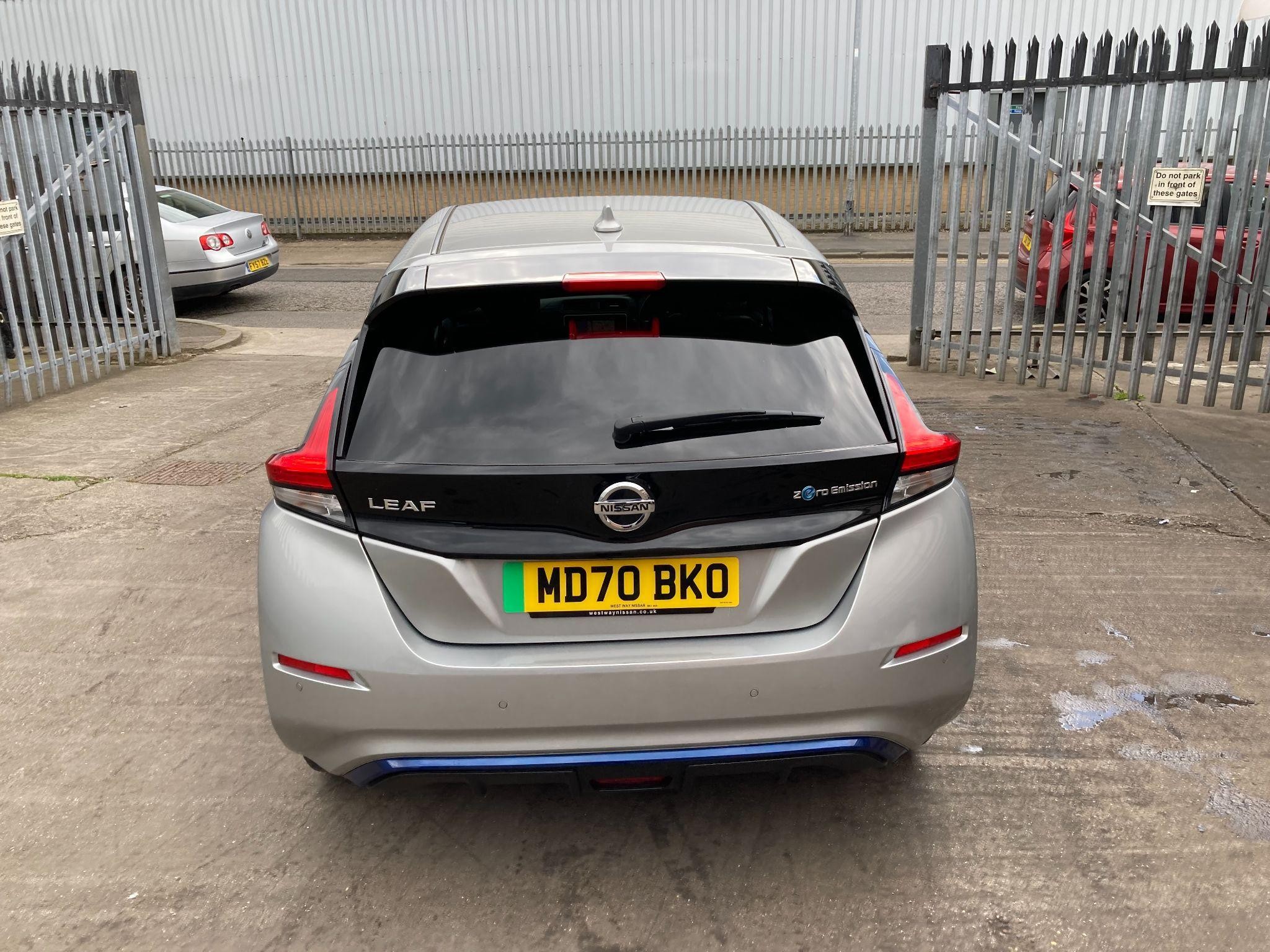 Nissan LEAF Image 33