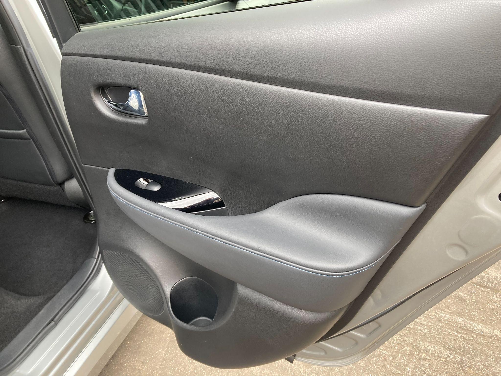Nissan LEAF Image 36