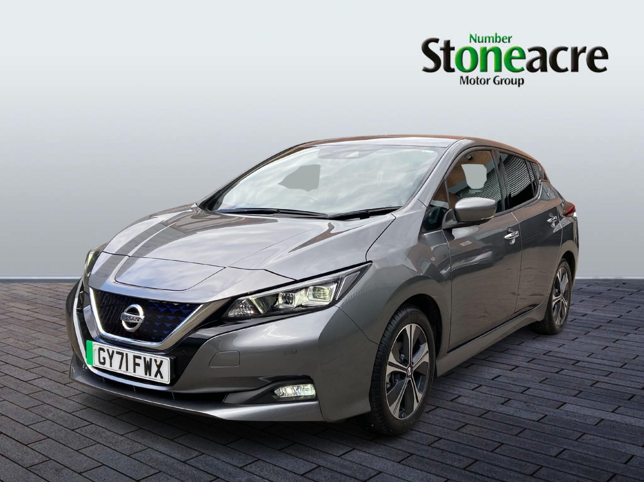 Nissan LEAF Image 3