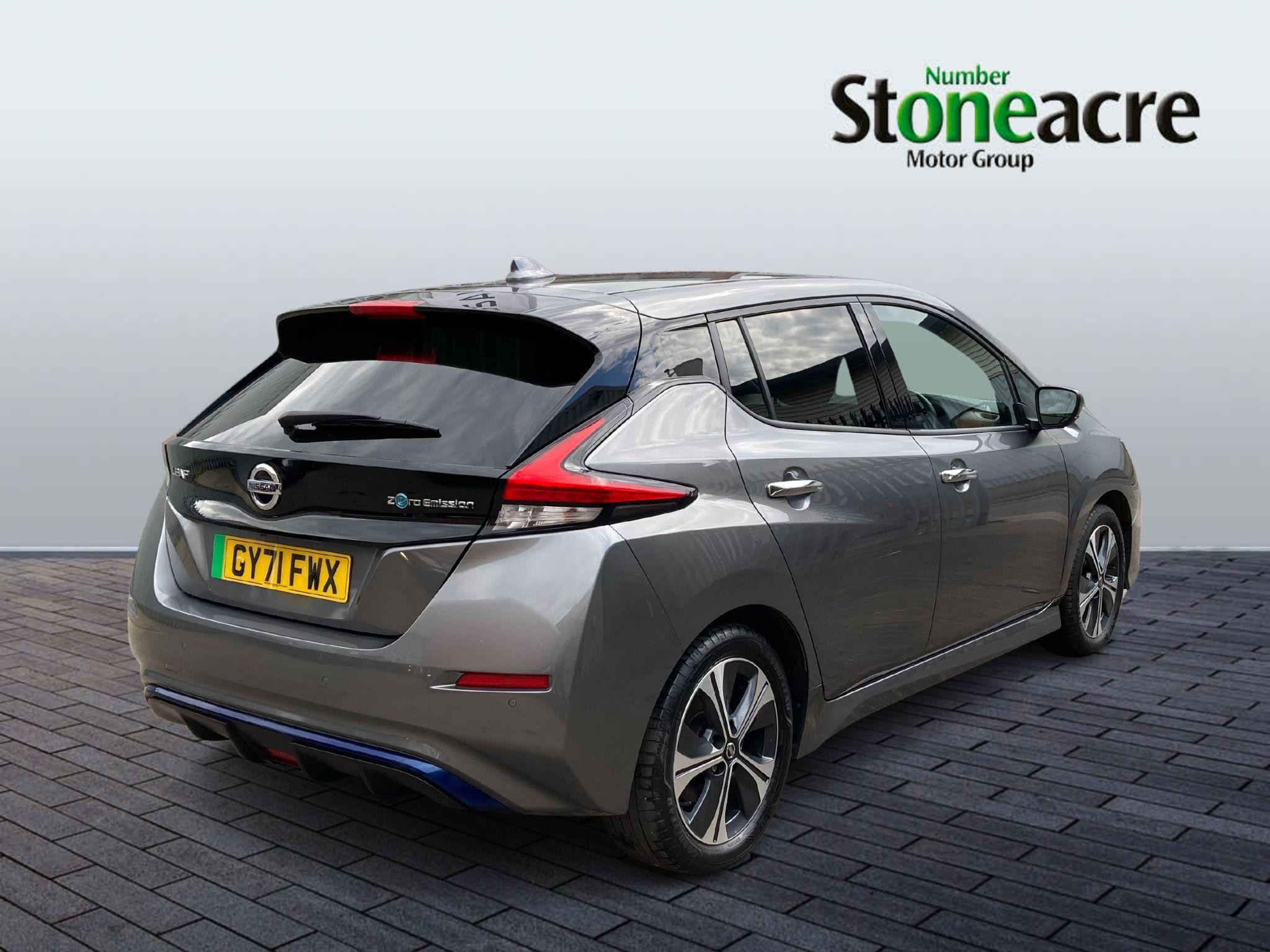 Nissan LEAF Image 8