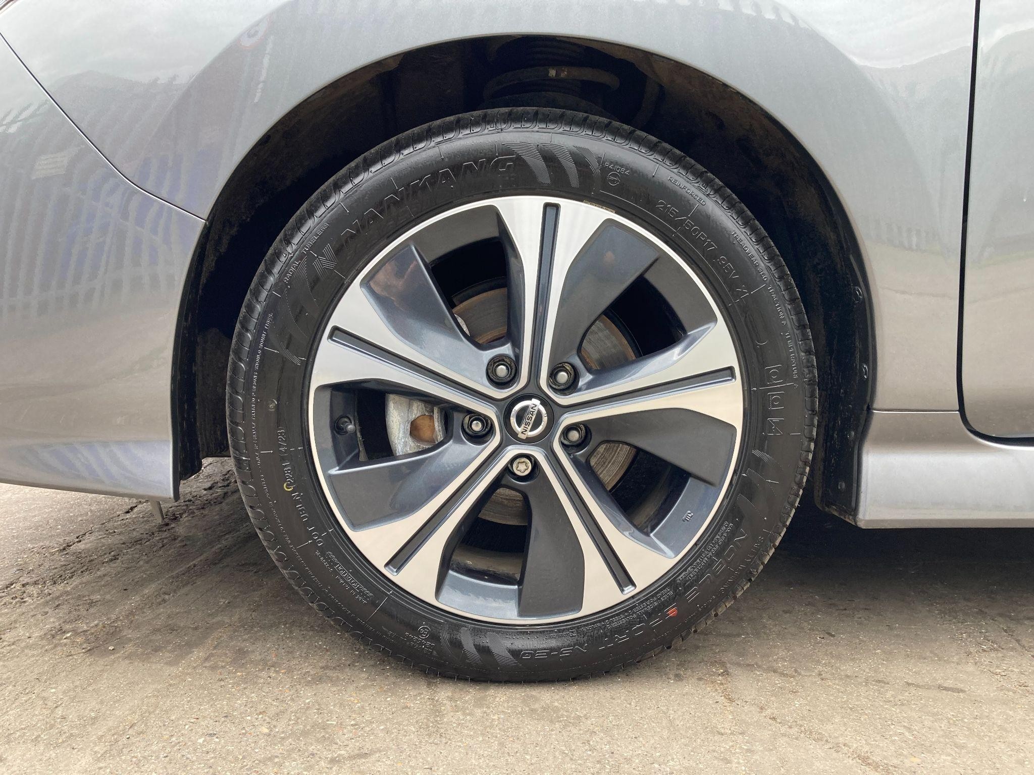 Nissan LEAF Image 25