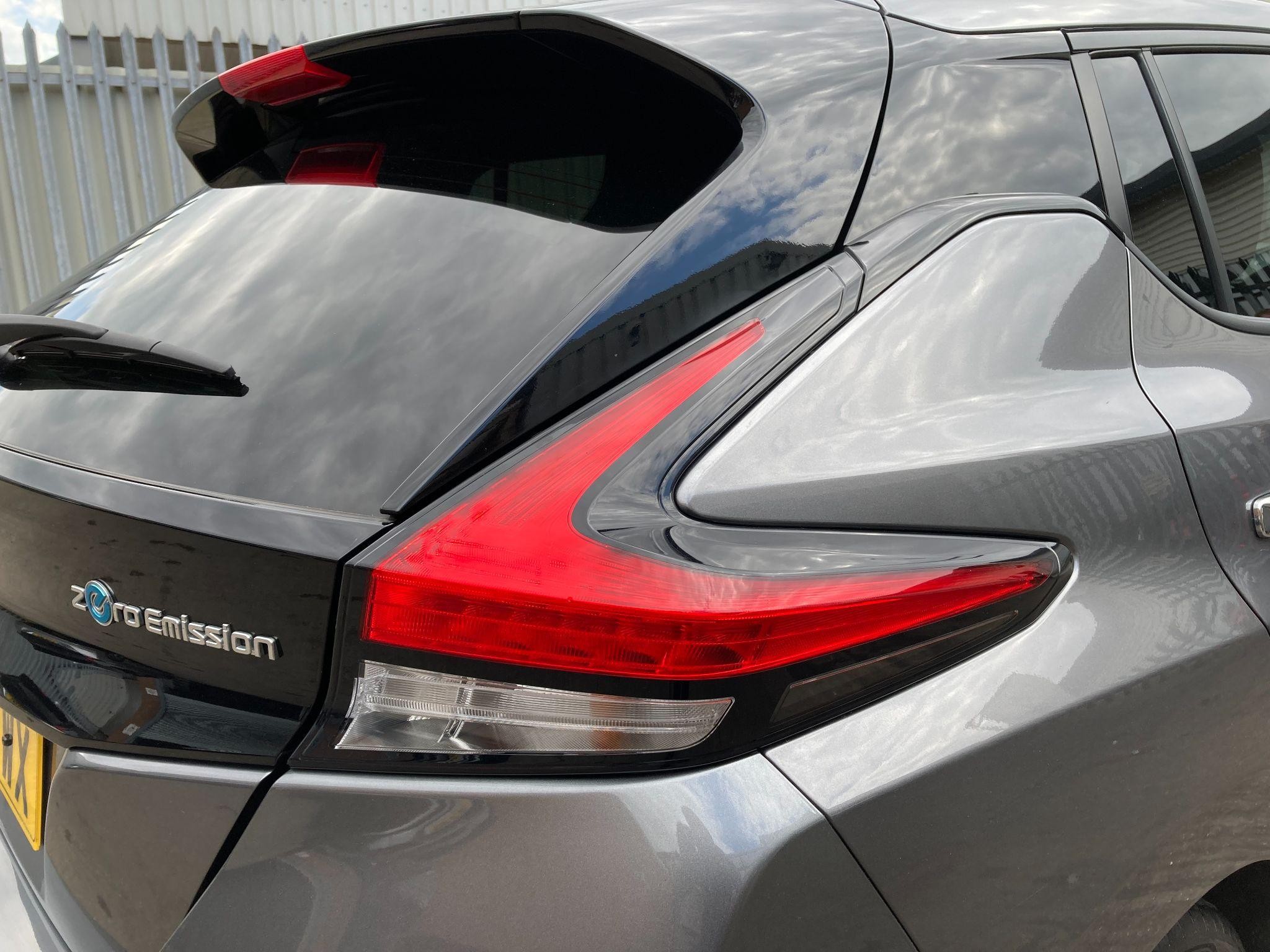 Nissan LEAF Image 32