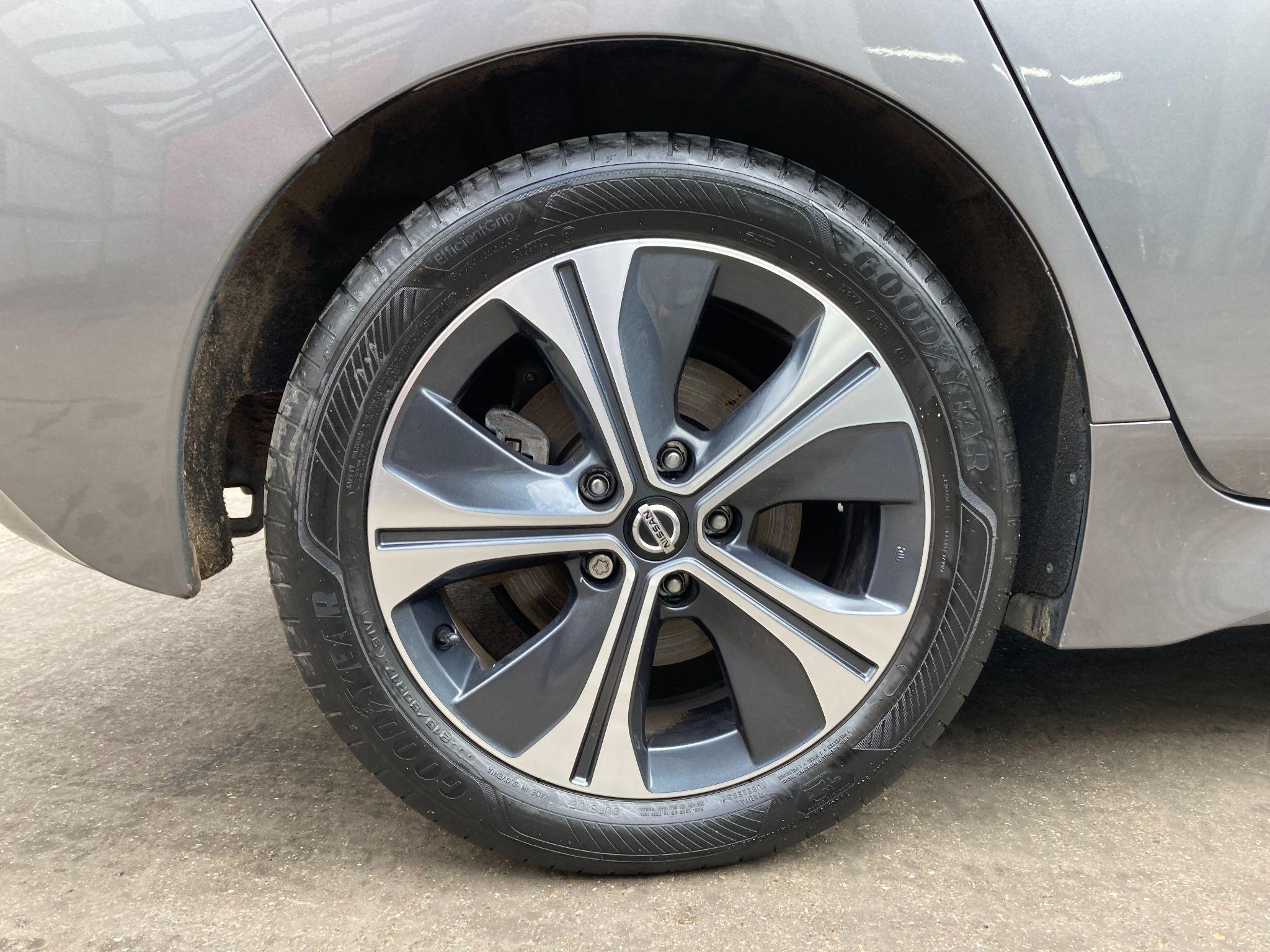 Nissan LEAF Image 36